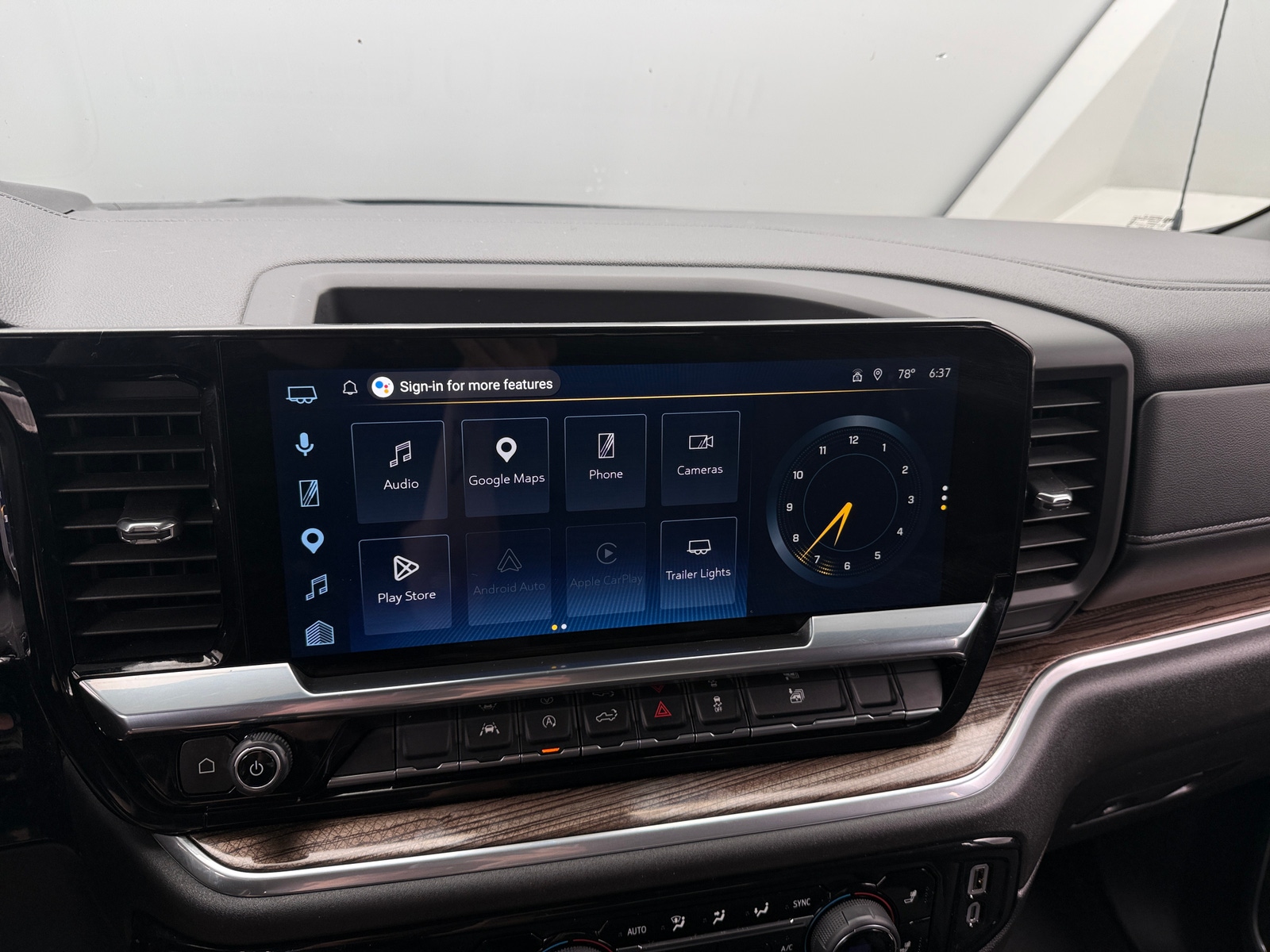 Thumbnail: 2026 Chevrolet Silverado 1500 - 4