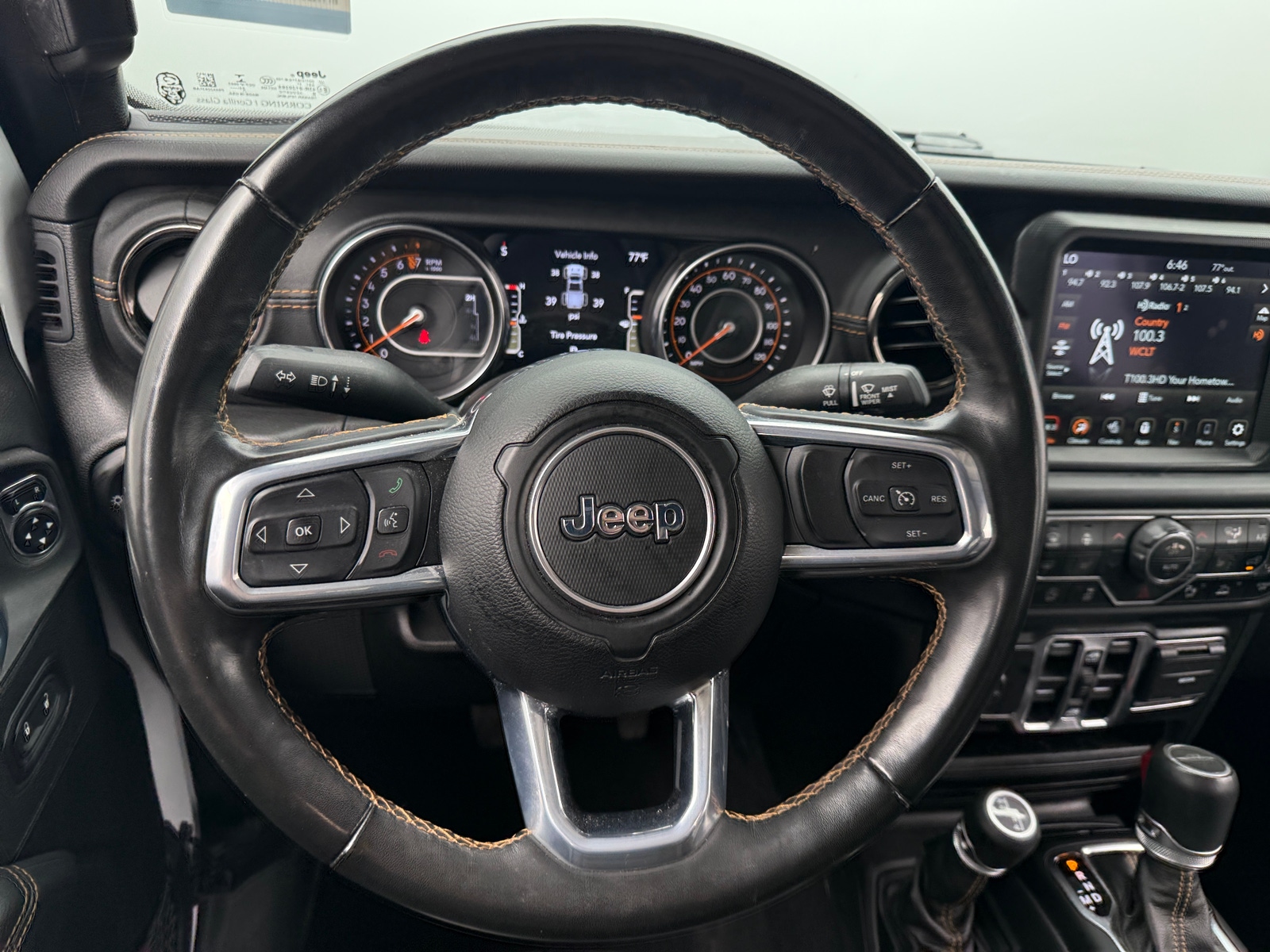 Thumbnail: 2021 Jeep Gladiator - 4