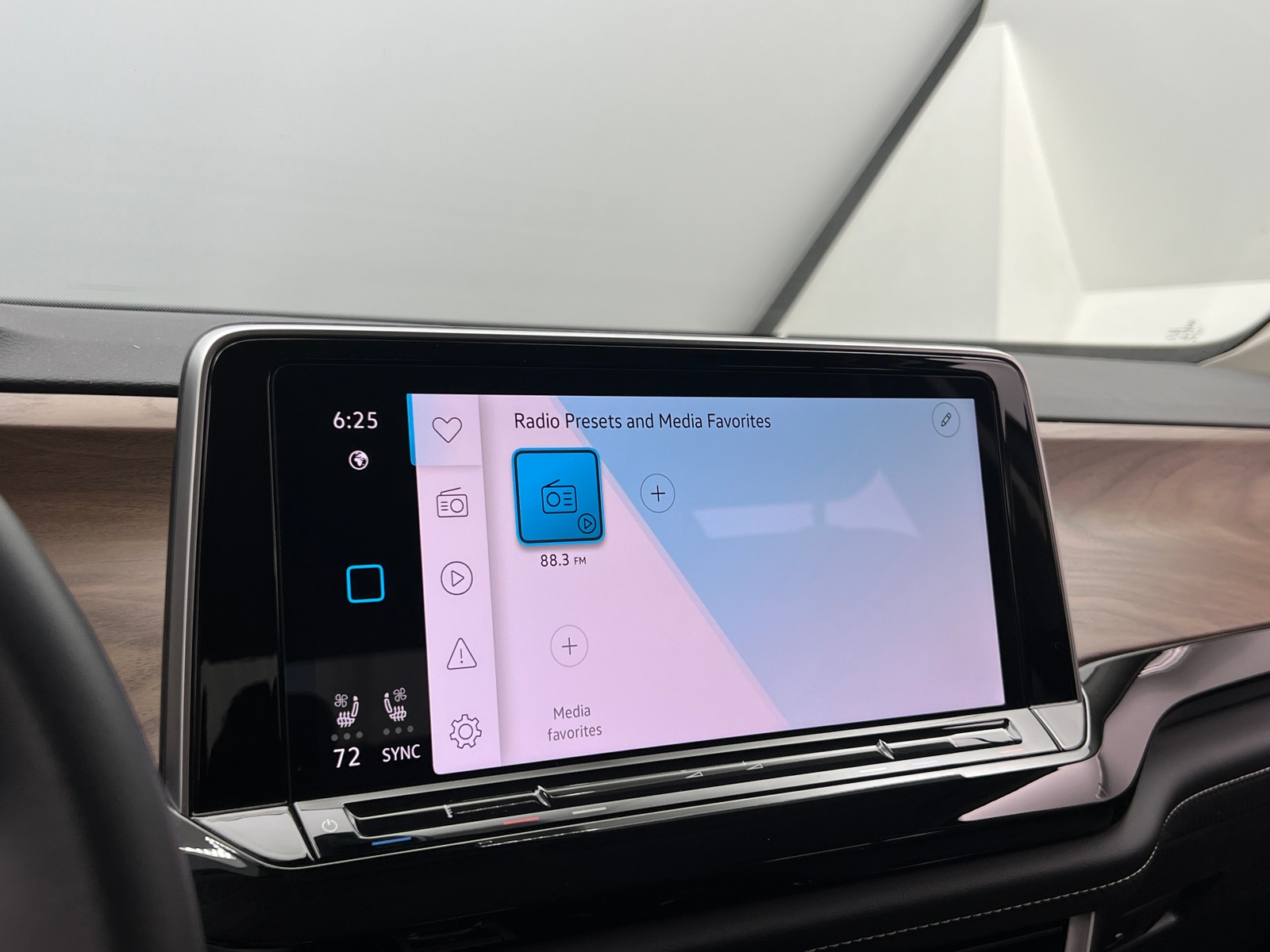 Thumbnail: 2026 Volkswagen Atlas - 3