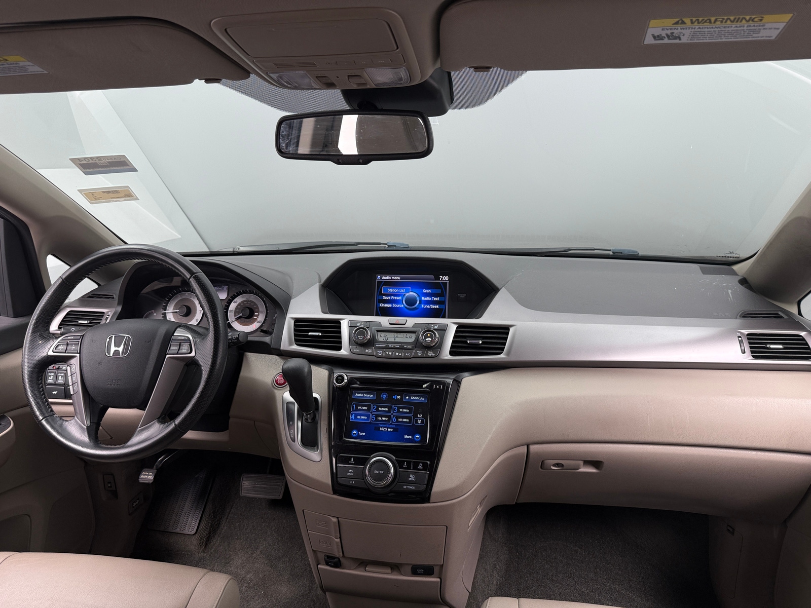 Thumbnail: 2017 Honda Odyssey - 2