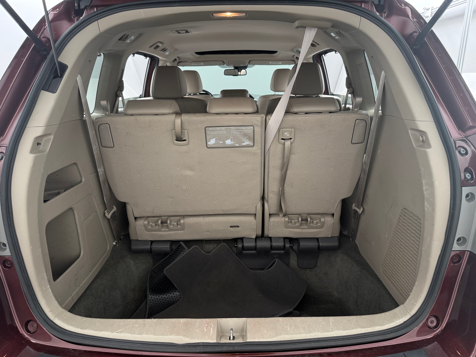Thumbnail: 2017 Honda Odyssey - 6