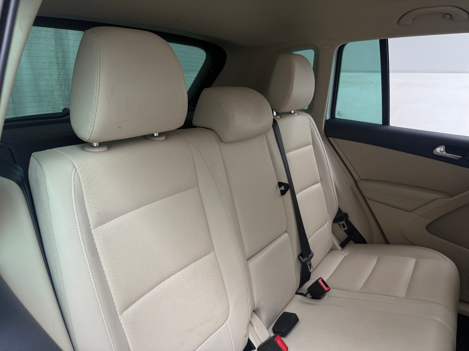 Thumbnail: 2014 Volkswagen Tiguan - 6