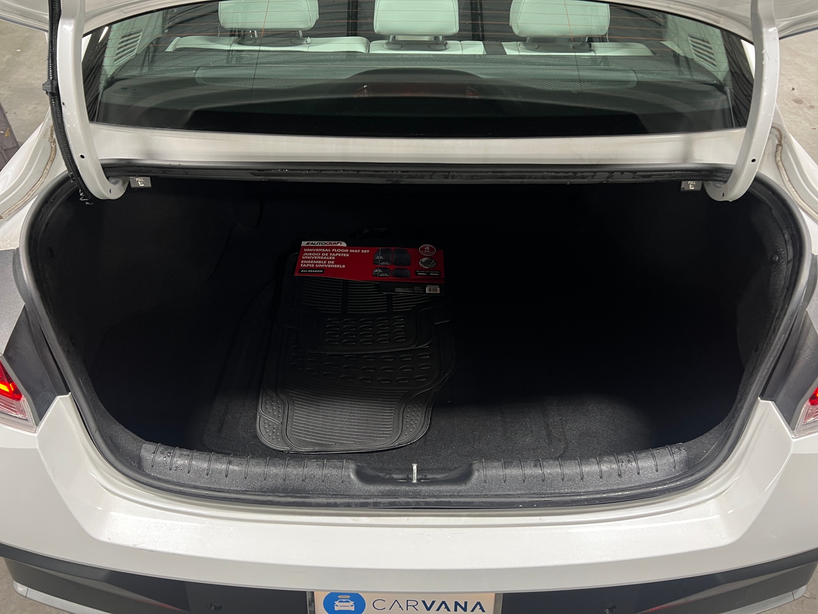 Thumbnail: 2024 Hyundai Elantra - 6