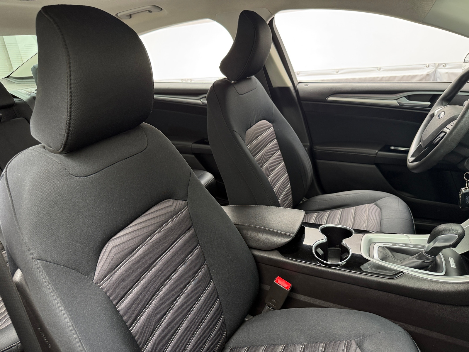 Thumbnail: 2016 Ford Fusion - 2