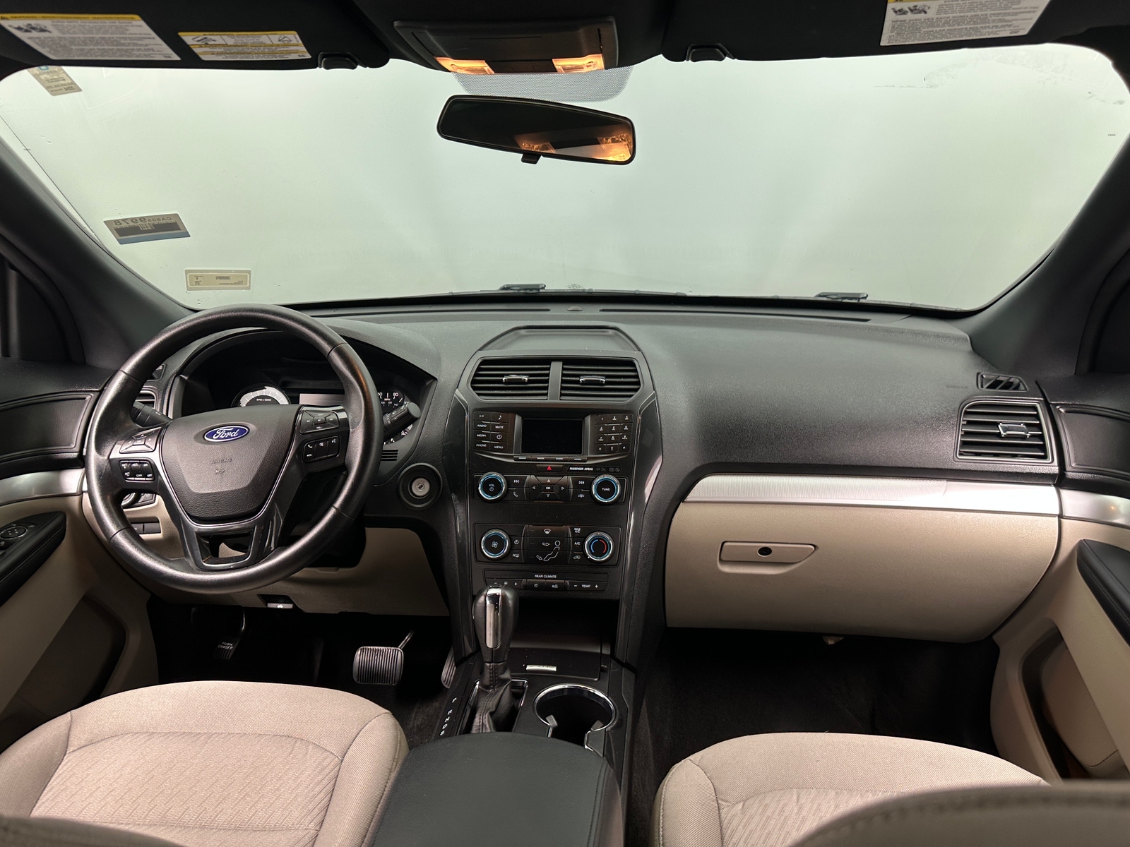 Thumbnail: 2018 Ford Explorer - 3