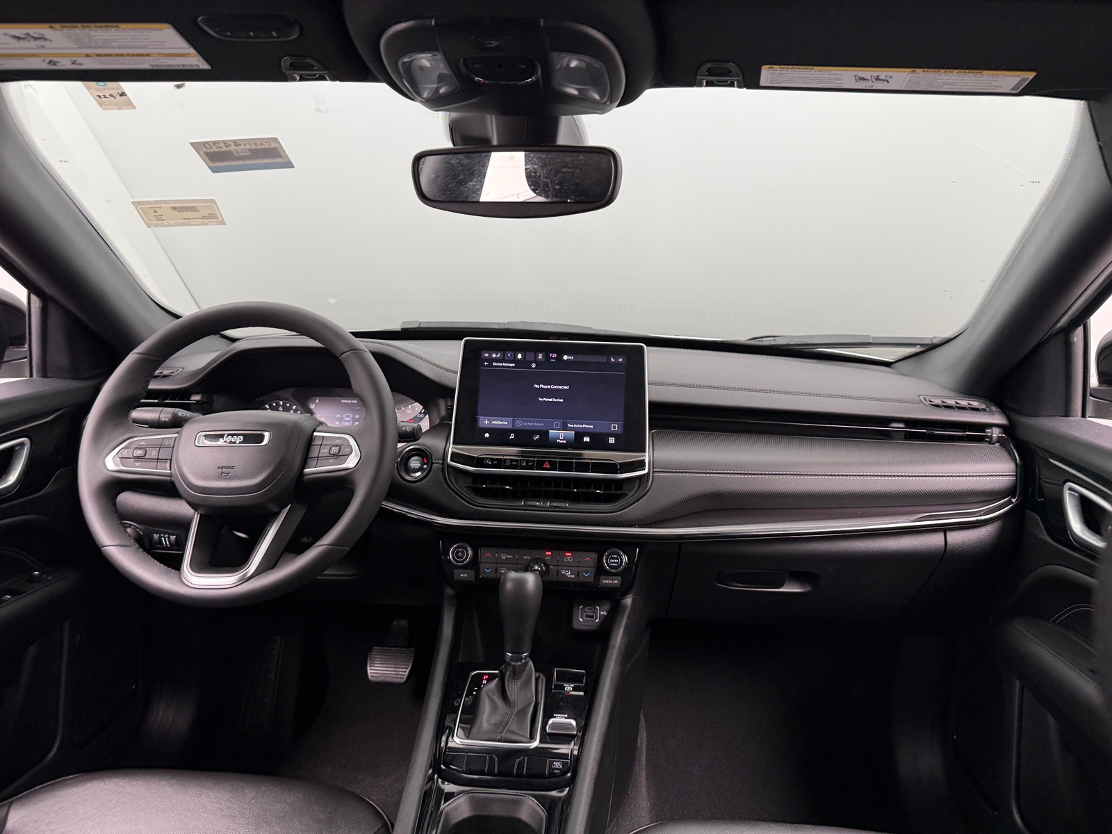 Thumbnail: 2023 Jeep Compass - 3