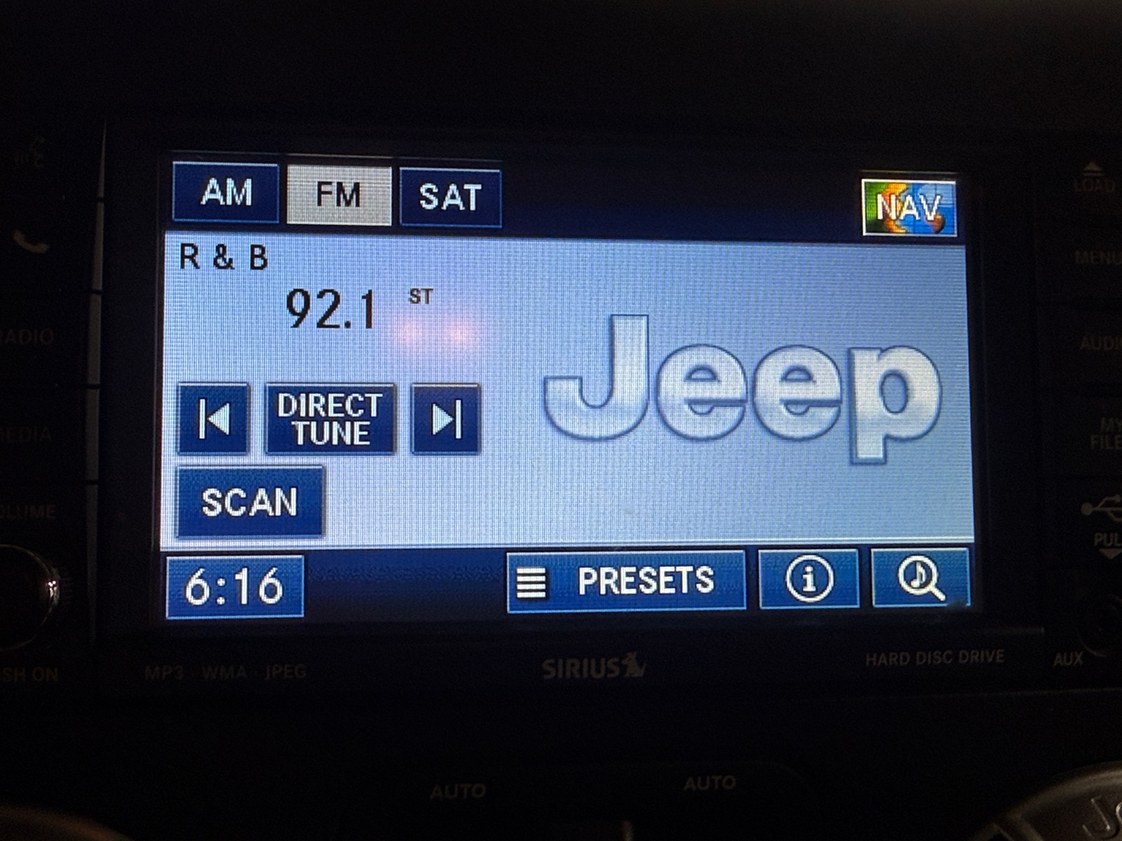 Thumbnail: 2011 Jeep Wrangler - 3
