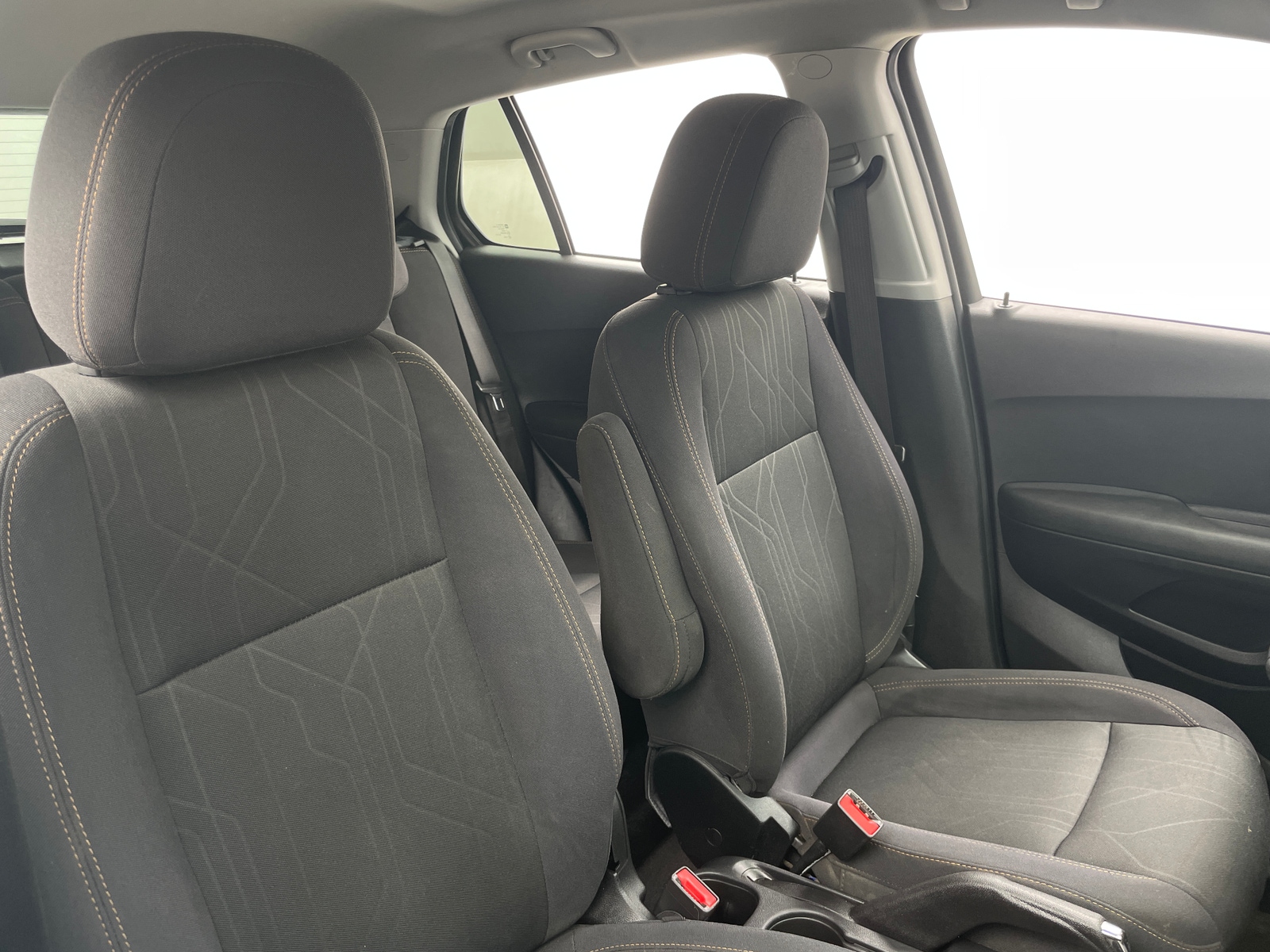 Thumbnail: 2020 Chevrolet Trax - 2