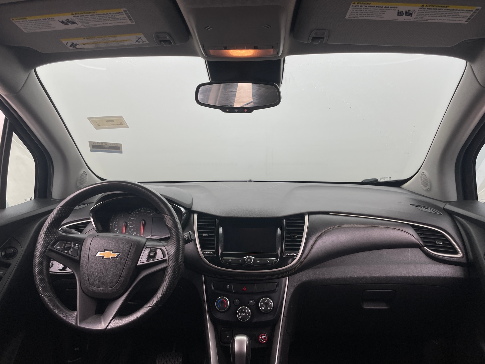 Thumbnail: 2020 Chevrolet Trax - 3