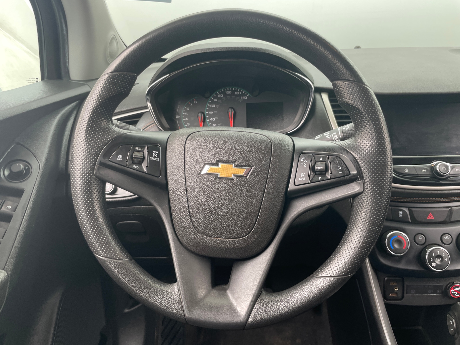 Thumbnail: 2020 Chevrolet Trax - 5