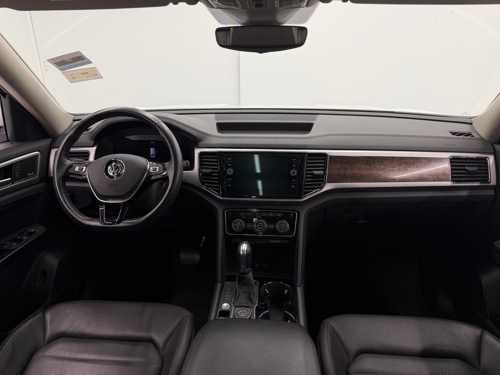 Thumbnail: 2018 Volkswagen Atlas - 2