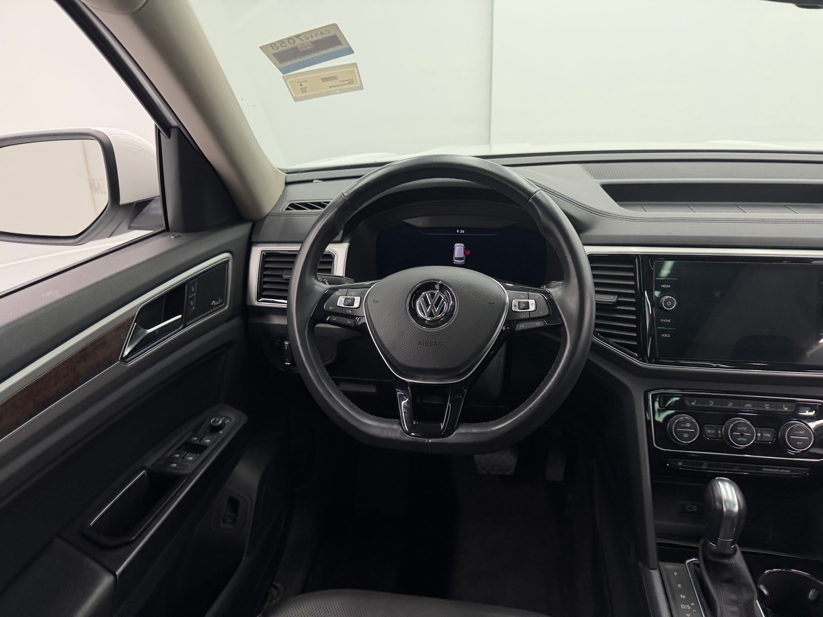 Thumbnail: 2018 Volkswagen Atlas - 4