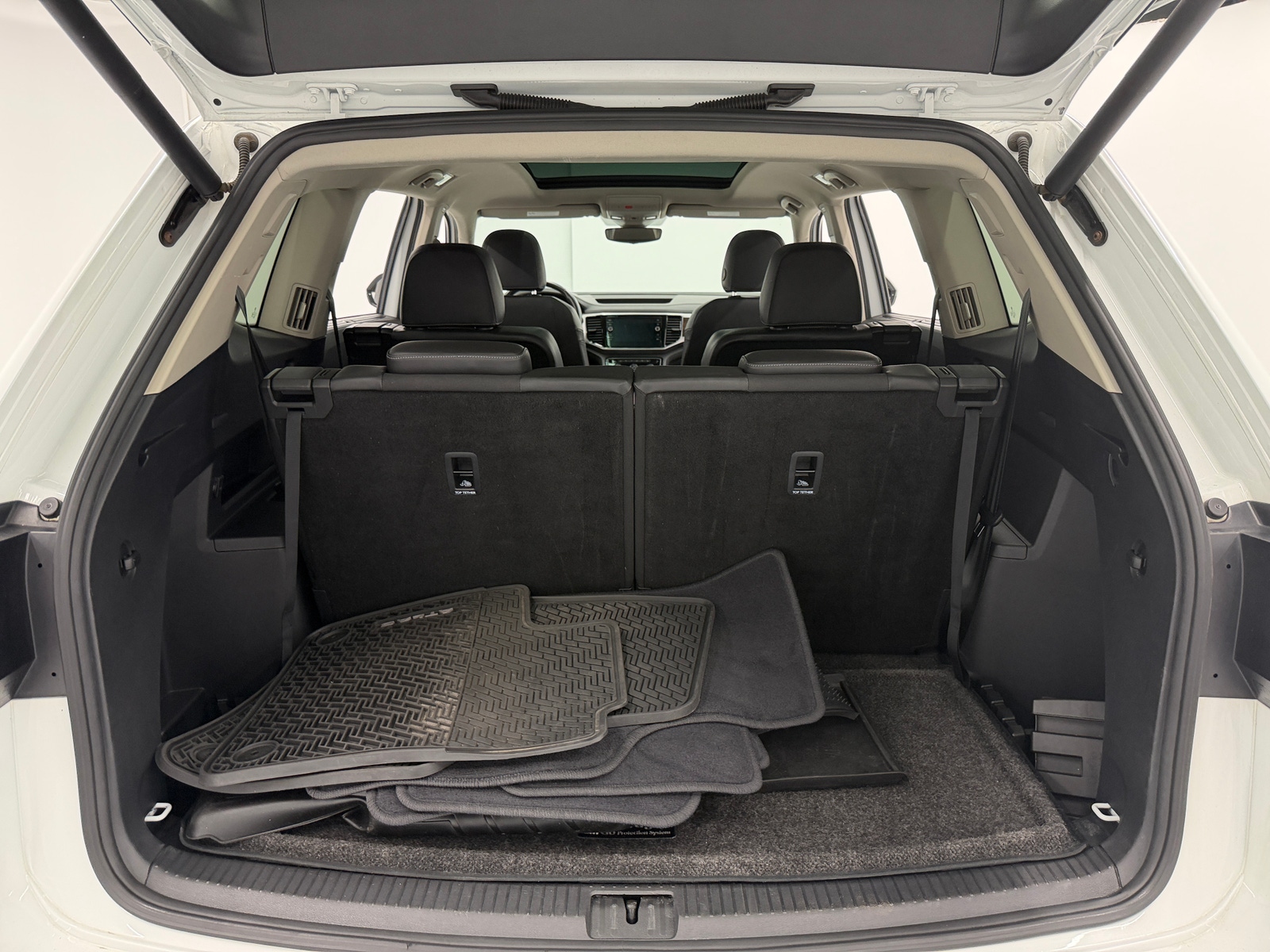 Thumbnail: 2018 Volkswagen Atlas - 6
