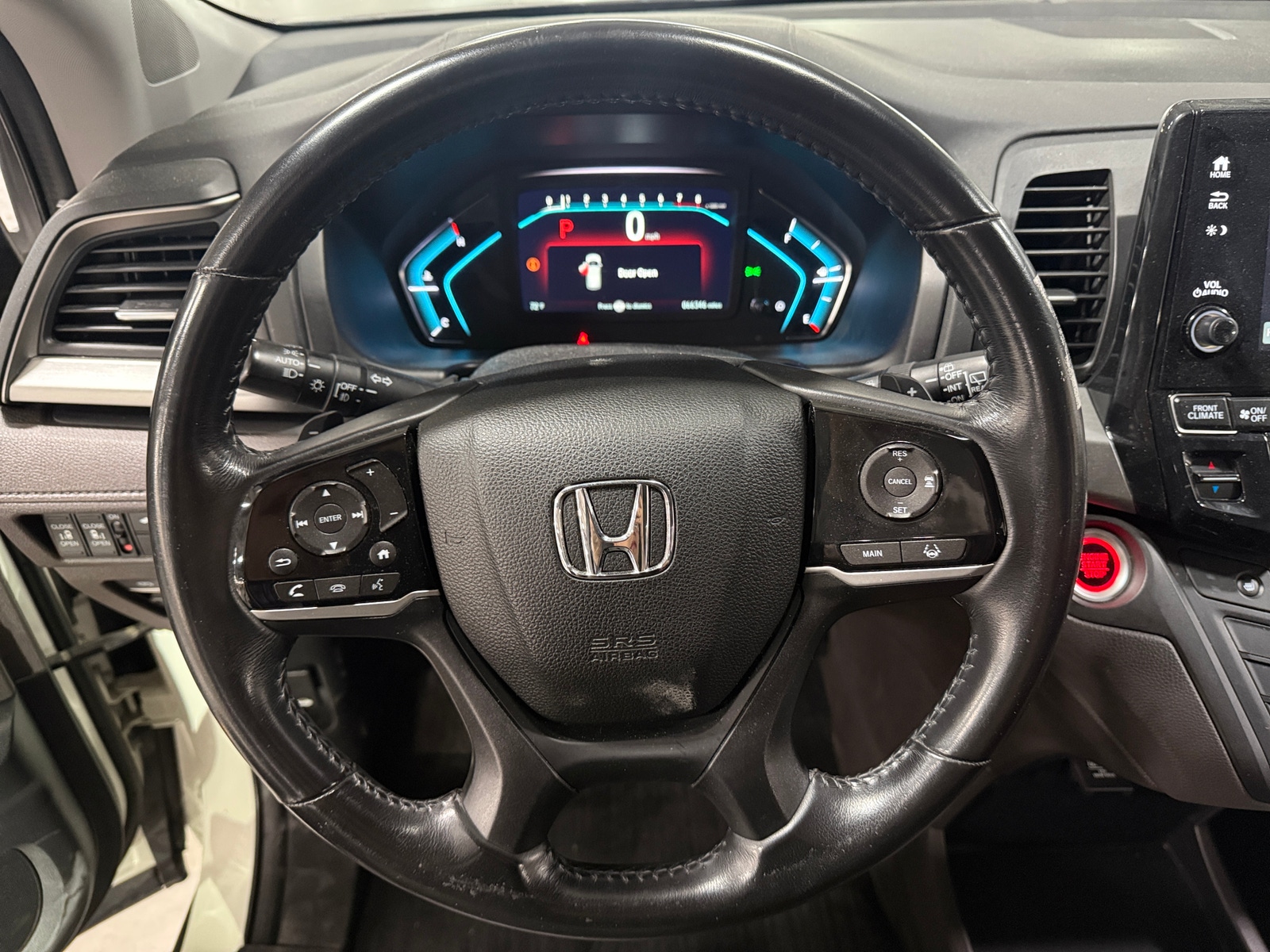 Thumbnail: 2018 Honda Odyssey - 4