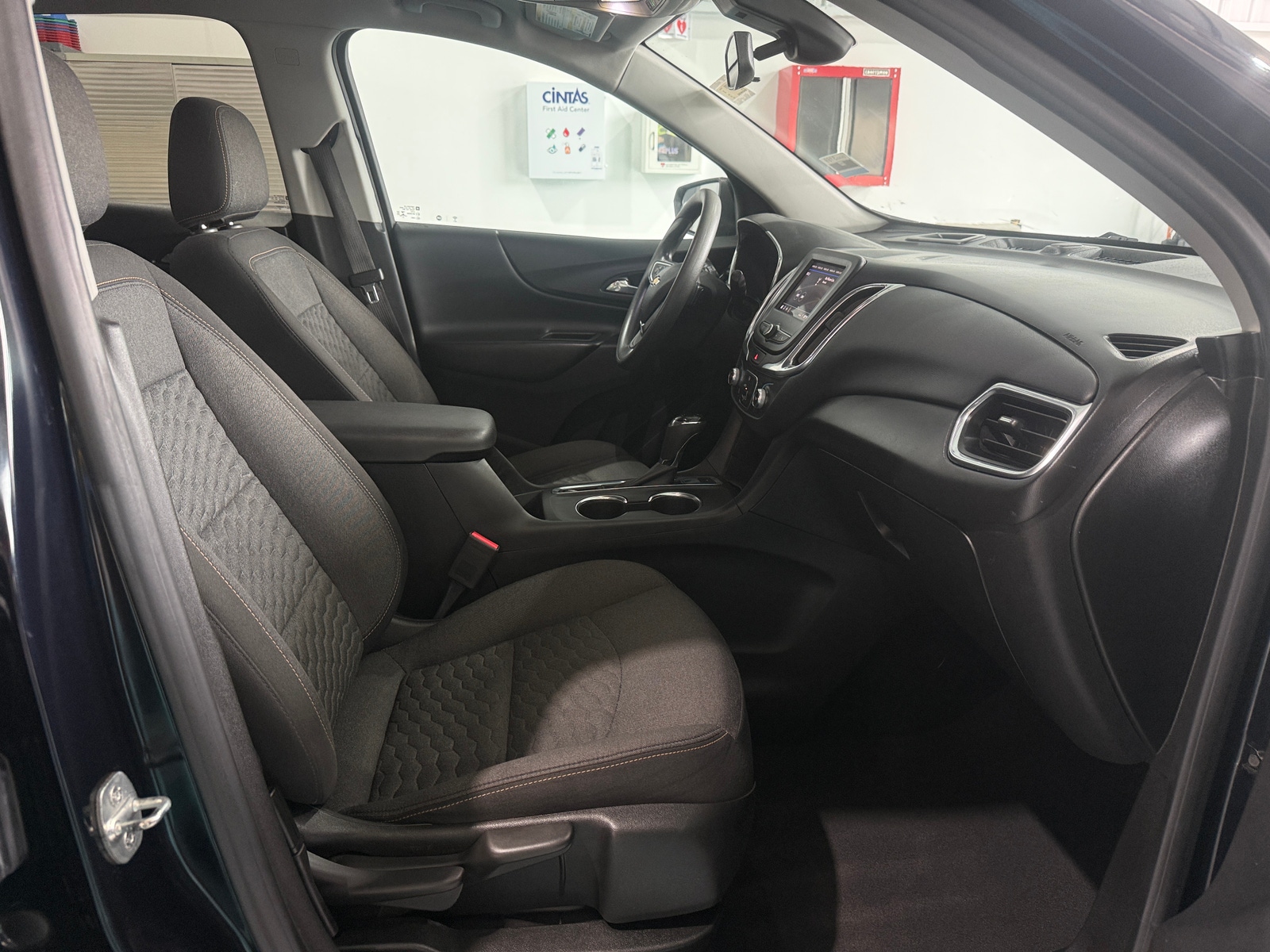 Thumbnail: 2021 Chevrolet Equinox - 2