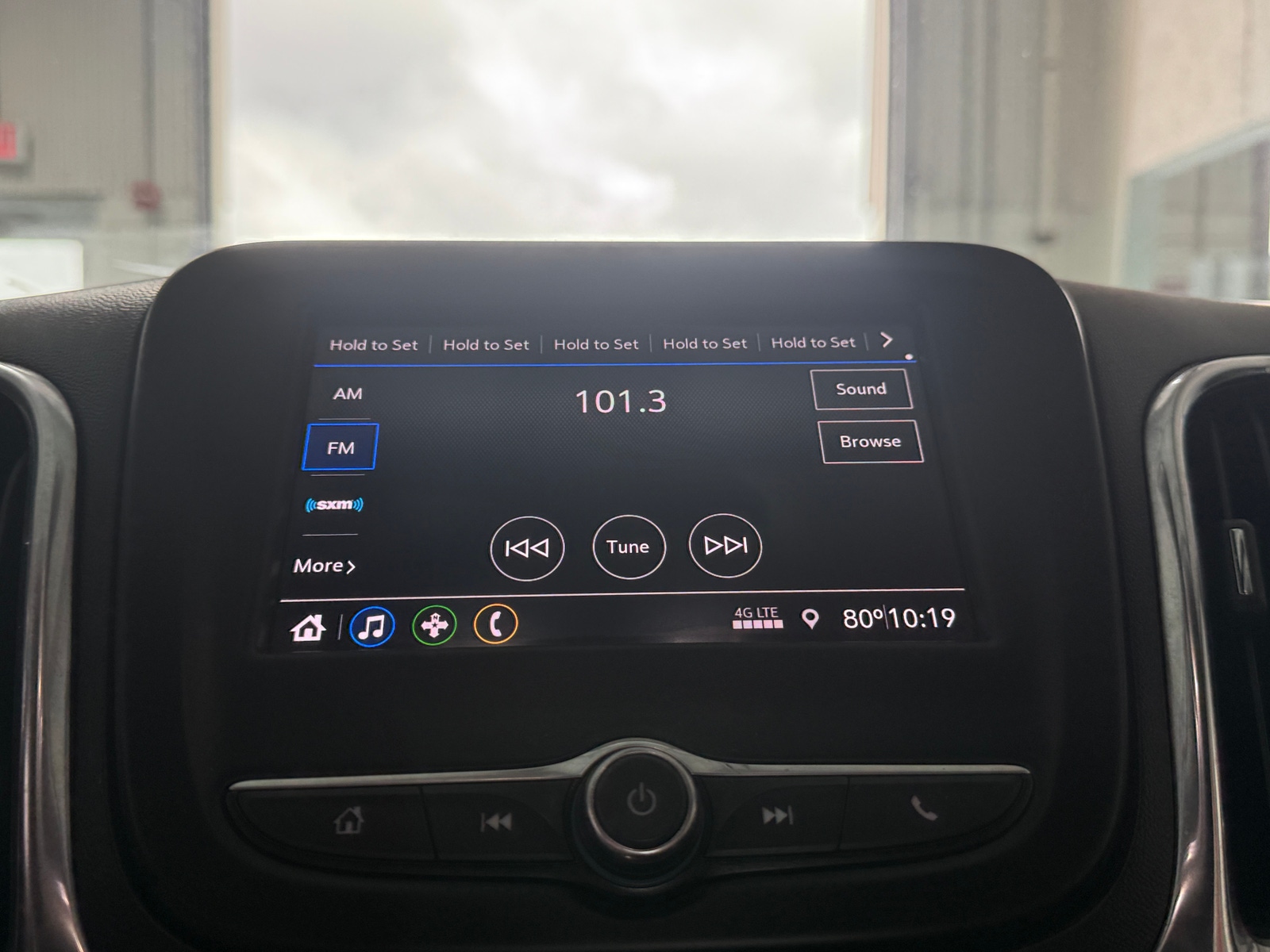 Thumbnail: 2021 Chevrolet Equinox - 4