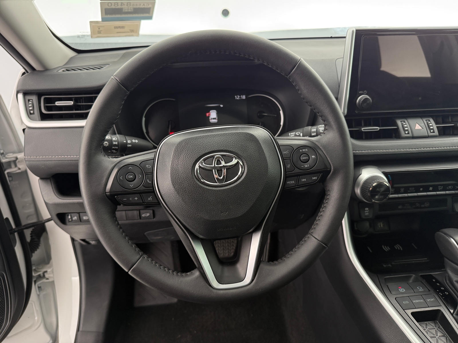 Thumbnail: 2025 Toyota RAV4 - 5