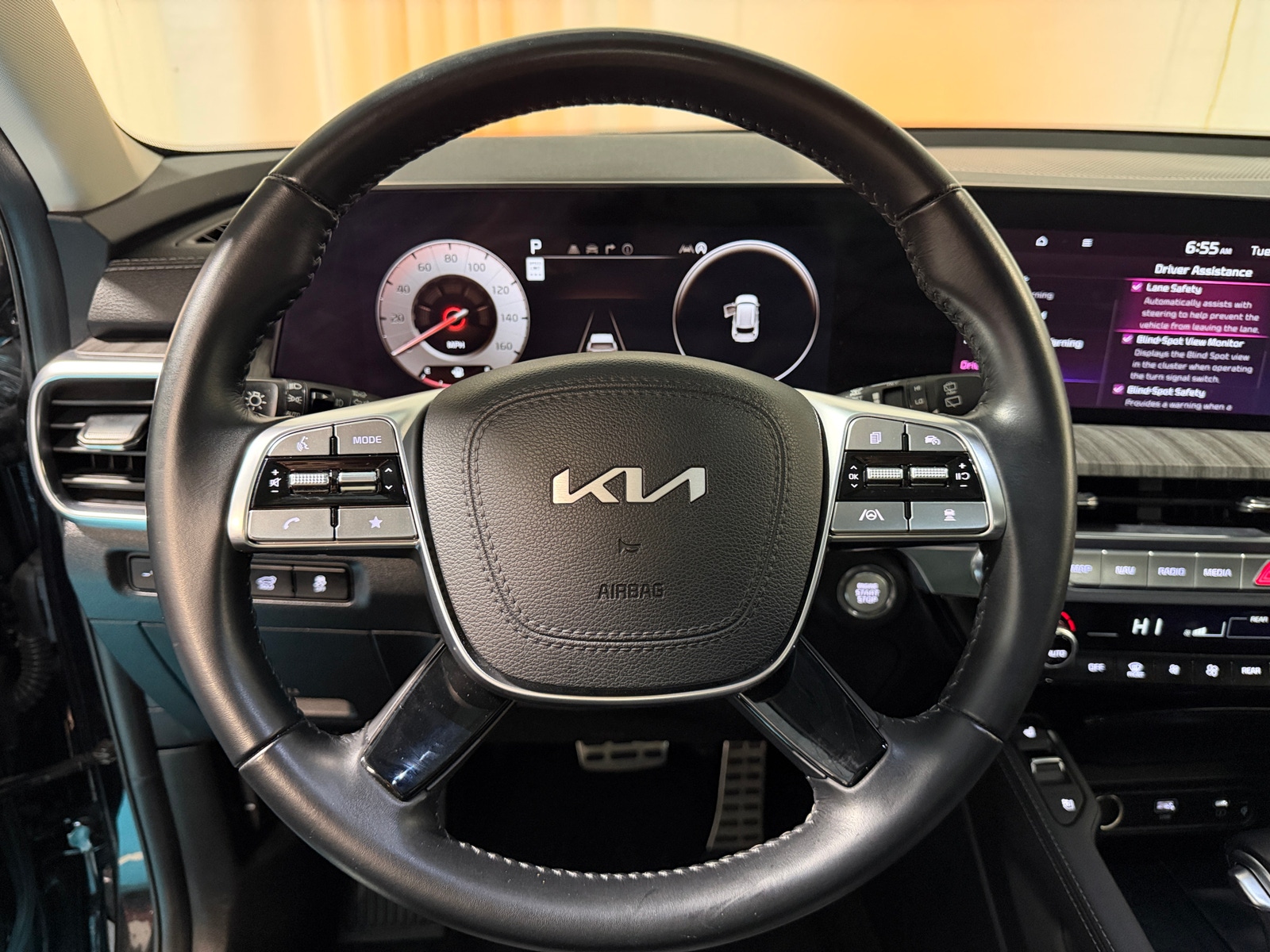 Thumbnail: 2024 Kia Telluride - 4