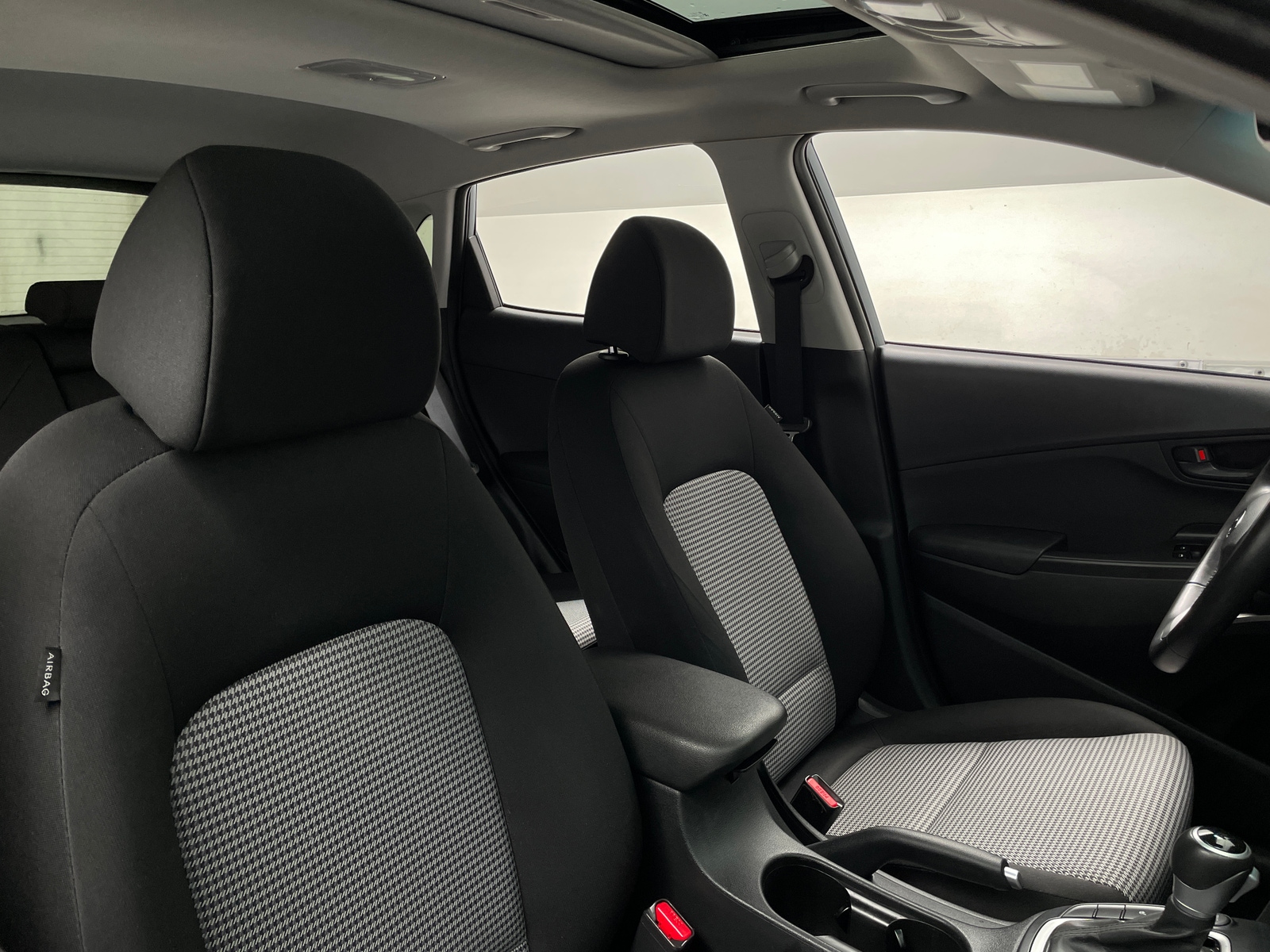 Thumbnail: 2021 Hyundai Kona - 2