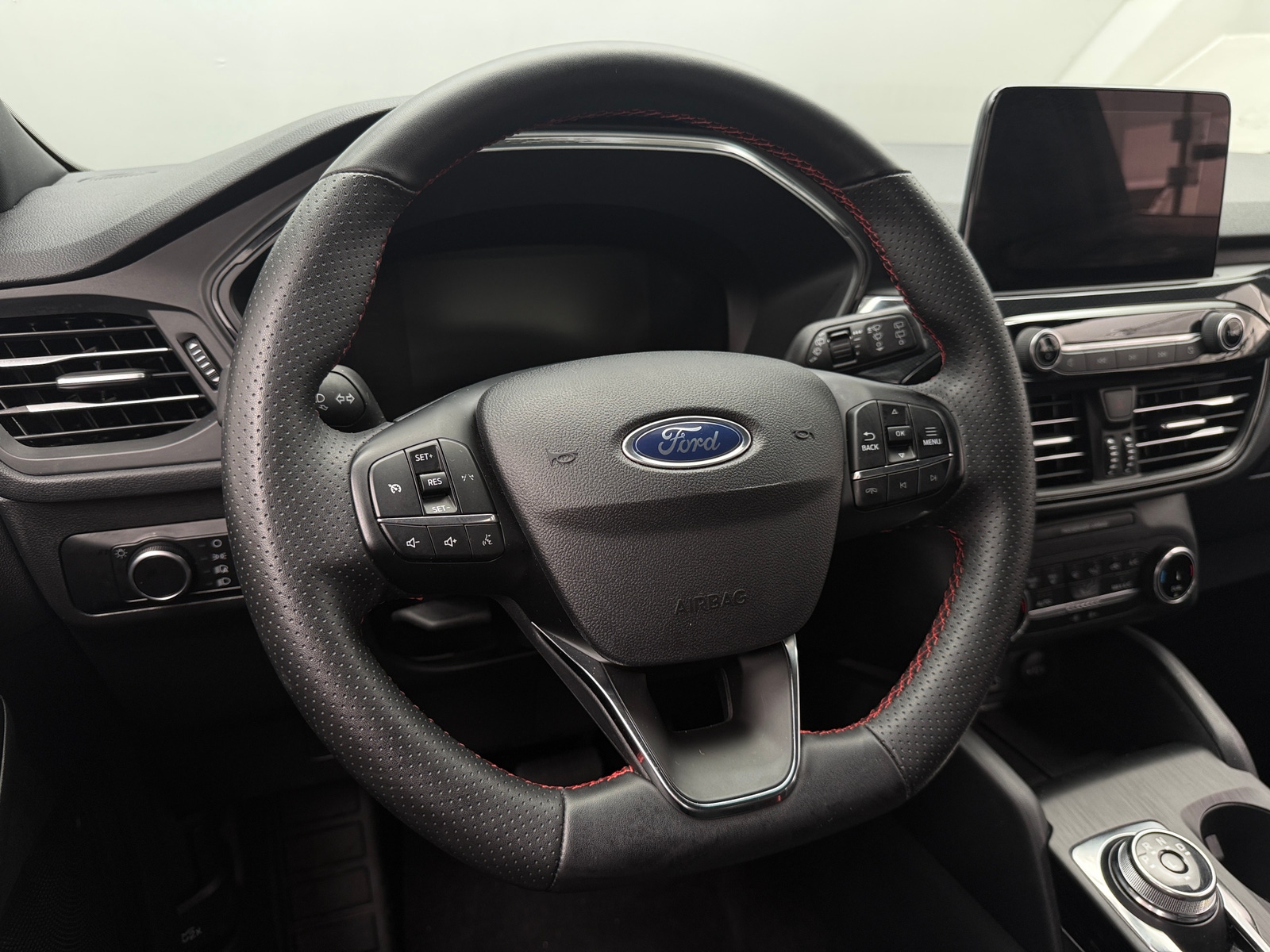 Thumbnail: 2025 Ford Escape - 5