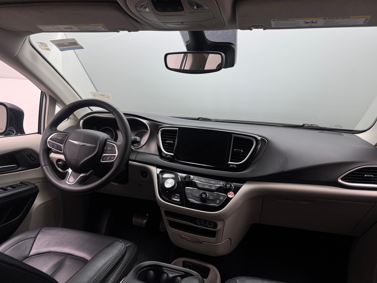 Thumbnail: 2024 Chrysler Pacifica - 2