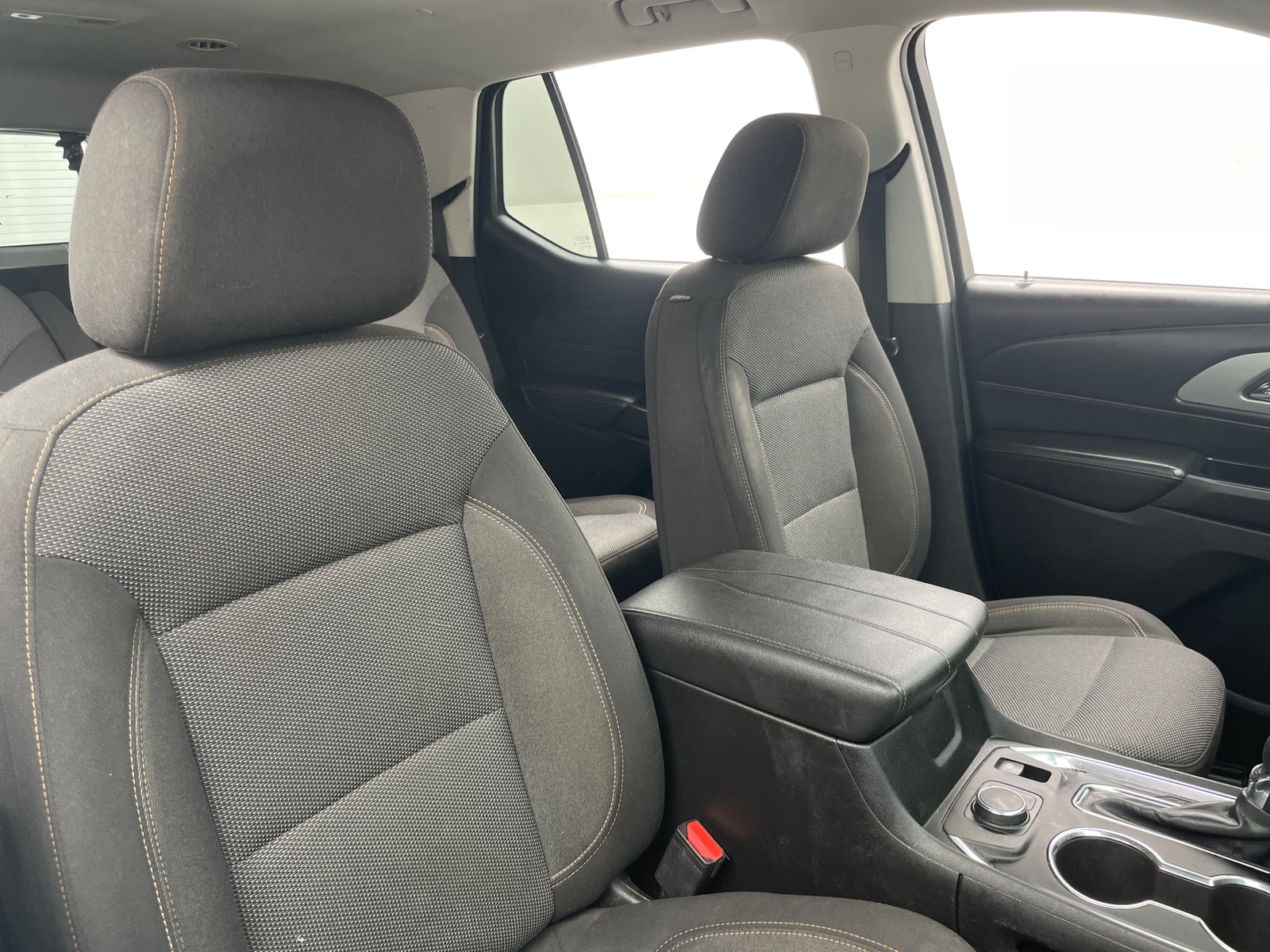 Thumbnail: 2021 Chevrolet Traverse - 2