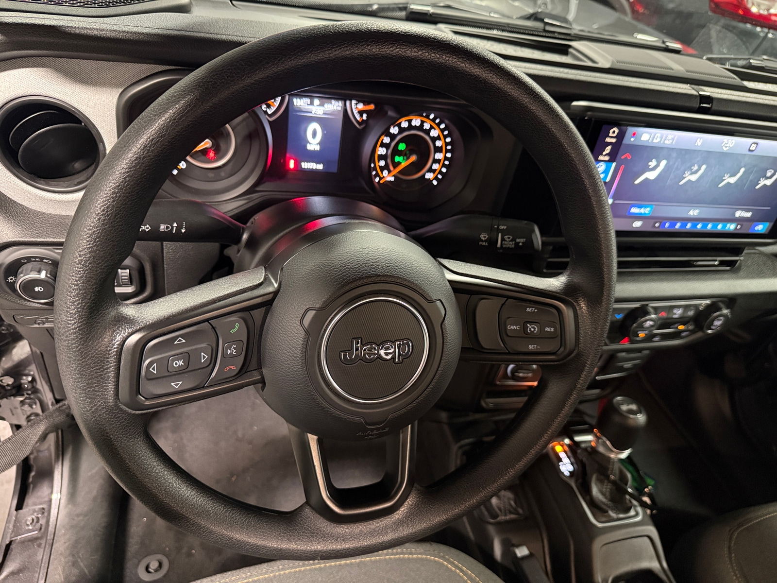 Thumbnail: 2026 Jeep Wrangler - 5