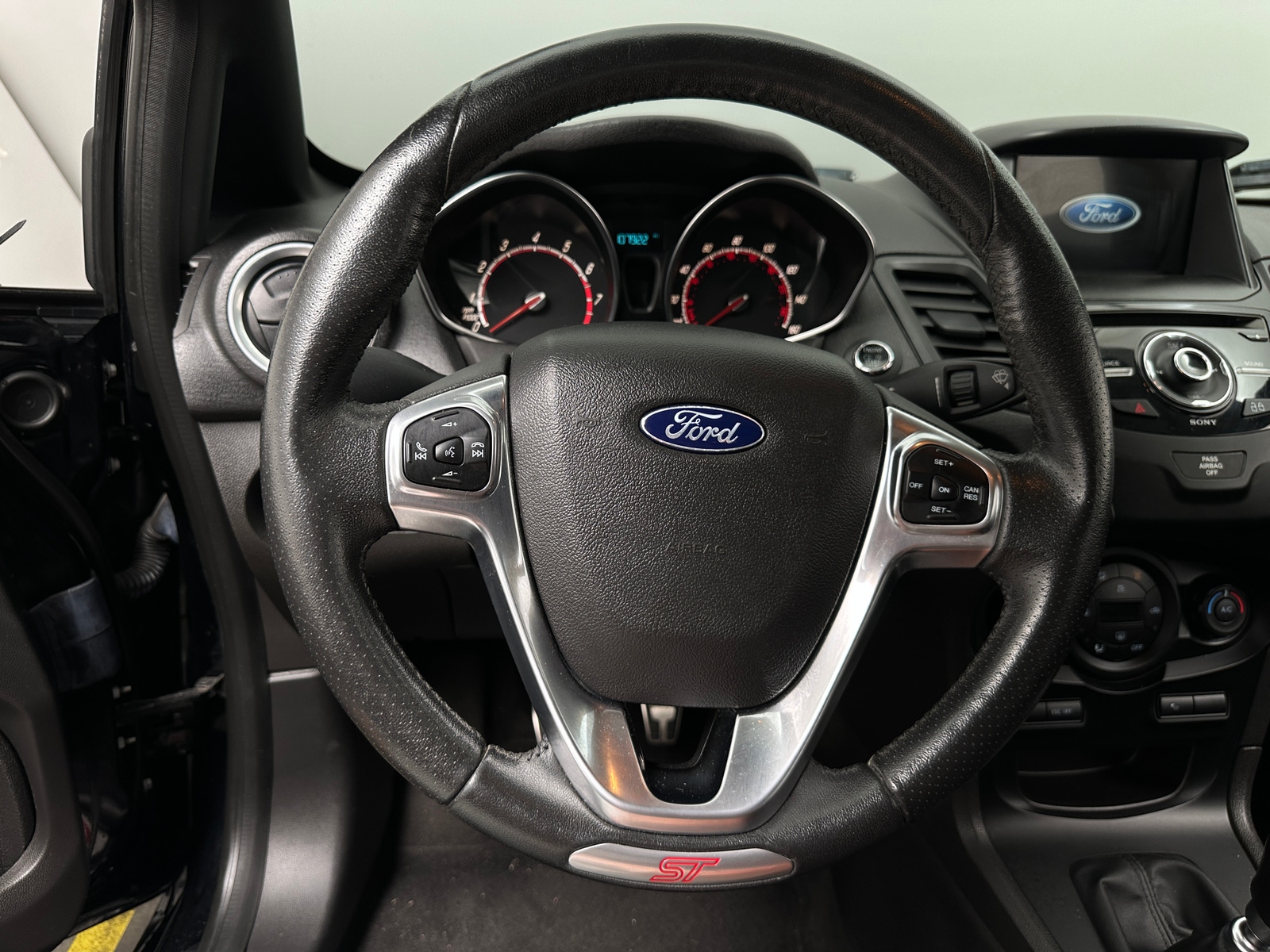 Thumbnail: 2018 Ford Fiesta - 5