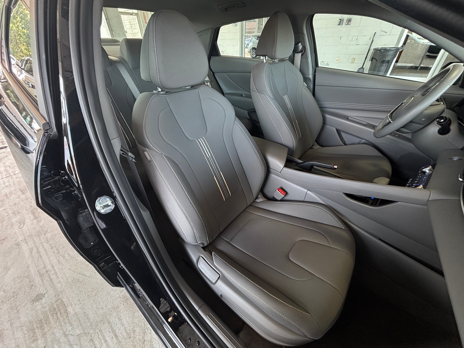 Thumbnail: 2026 Hyundai Elantra - 2