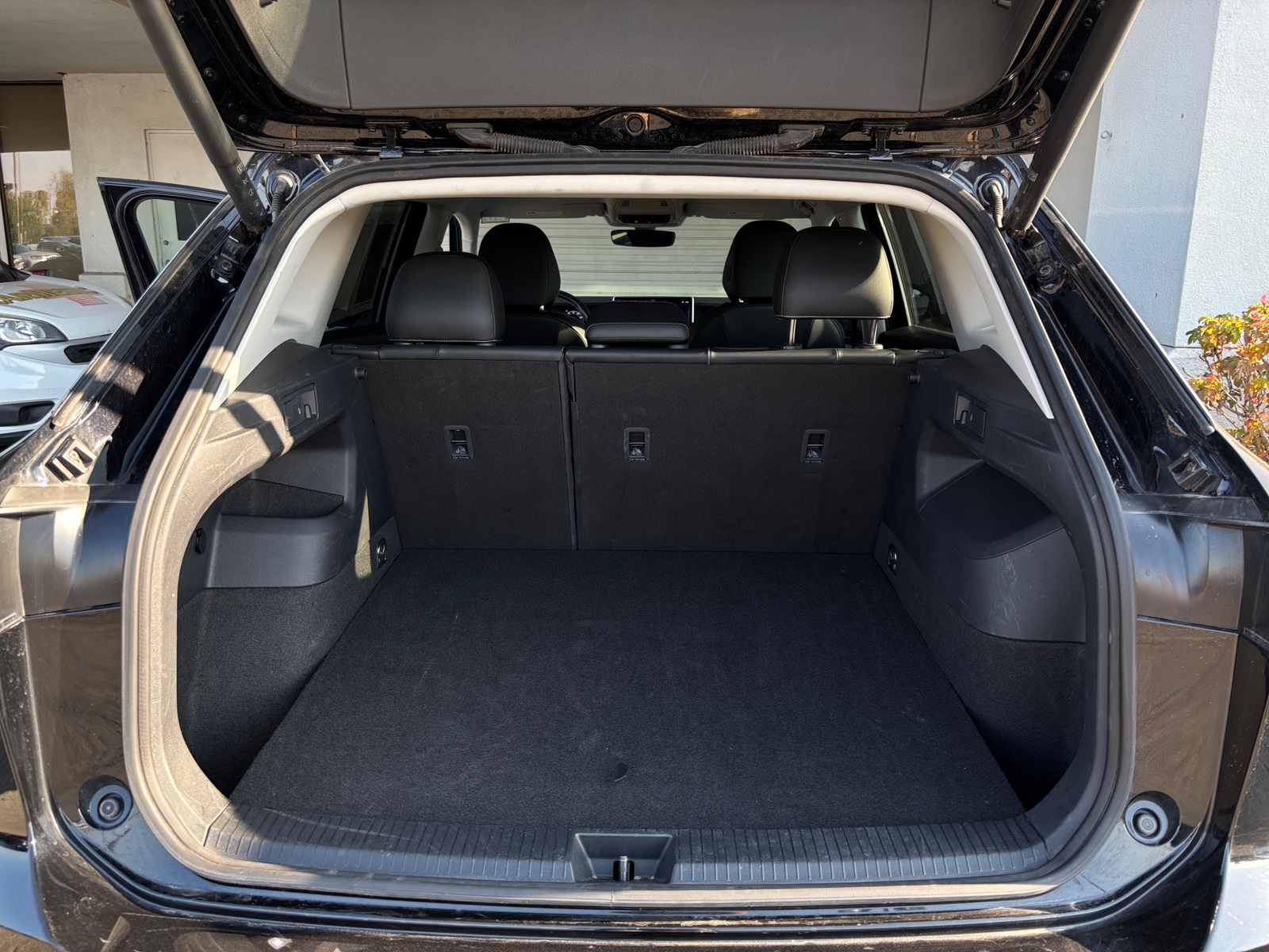 Thumbnail: 2026 Volkswagen Tiguan - 6
