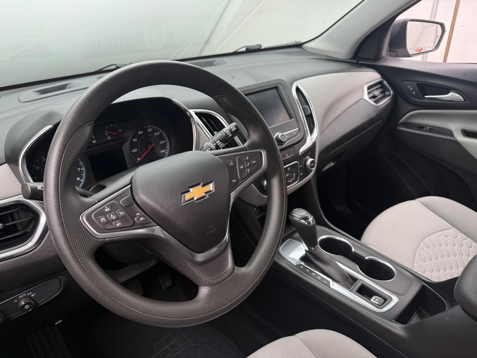 Thumbnail: 2020 Chevrolet Equinox - 5