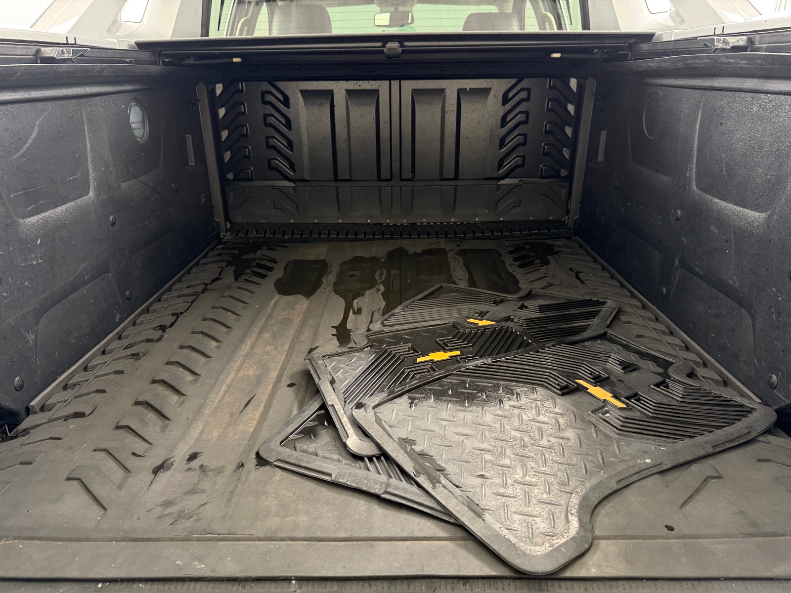 Thumbnail: 2013 Chevrolet Avalanche 1500 - 6