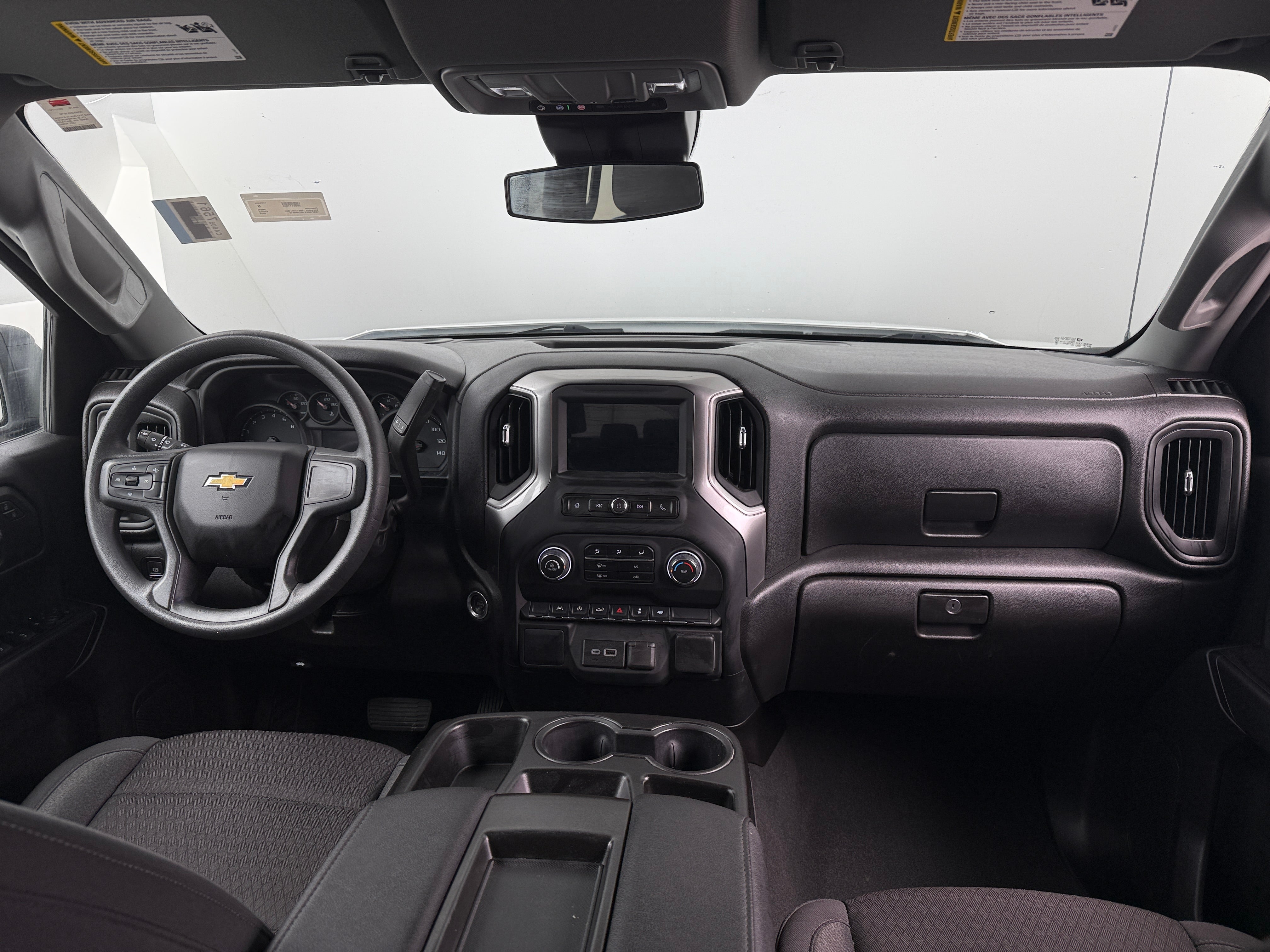 2024 Chevrolet Silverado 1500 Custom - Photo 3