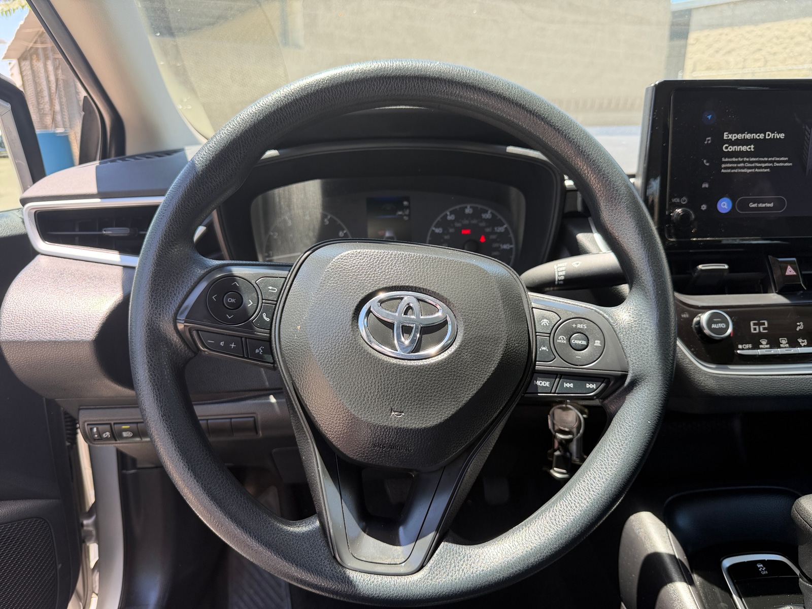 Thumbnail: 2025 Toyota Corolla - 5