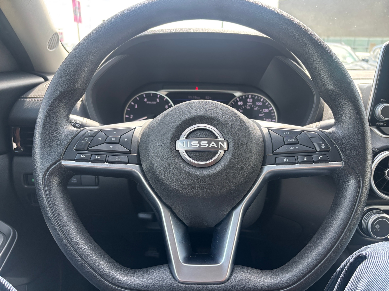 Thumbnail: 2025 Nissan Sentra - 5