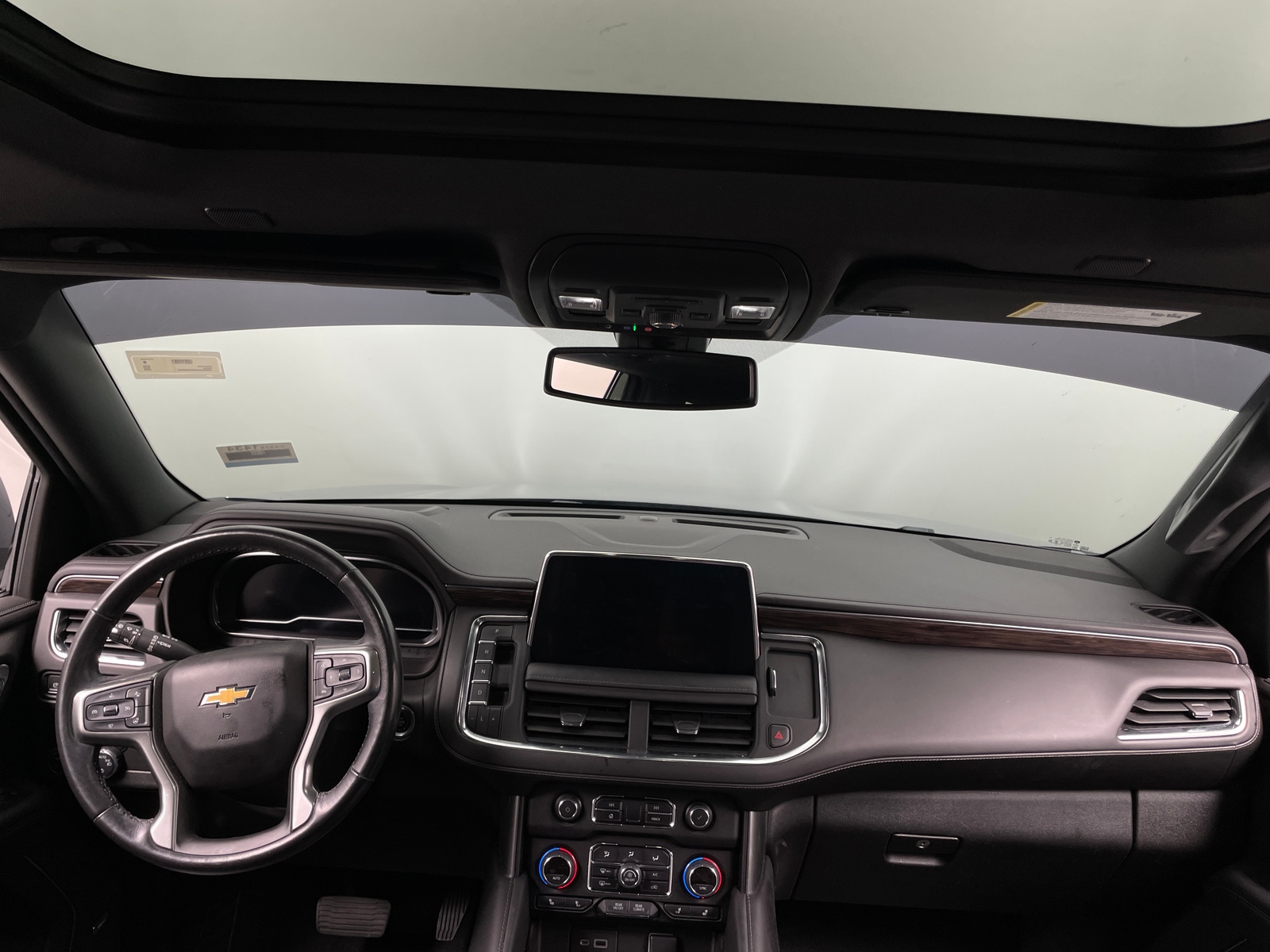 Thumbnail: 2022 Chevrolet Tahoe - 2