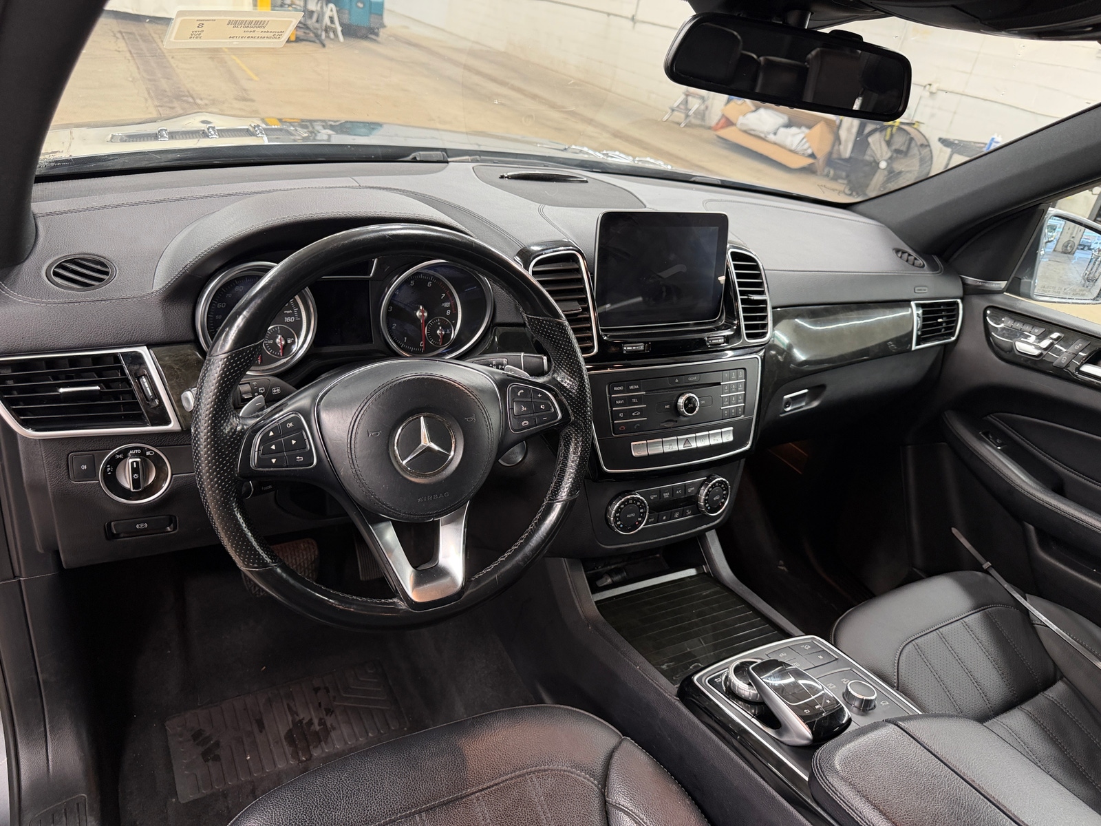 Thumbnail: 2019 Mercedes-Benz GLS - 2