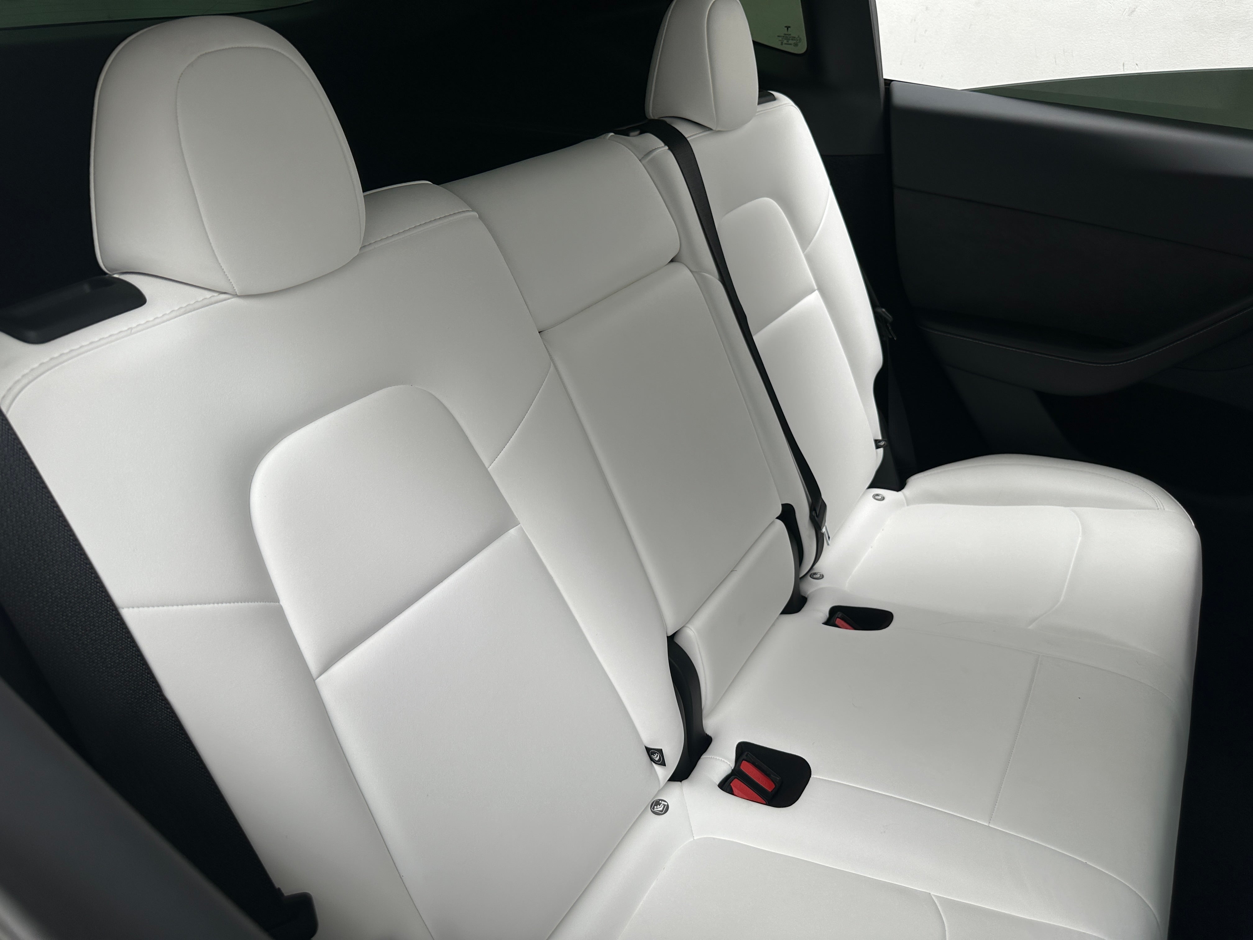 Used 2025 Tesla Model Y Long Range with VIN 7SAYGDED0SA349472 for sale in Pewaukee, WI