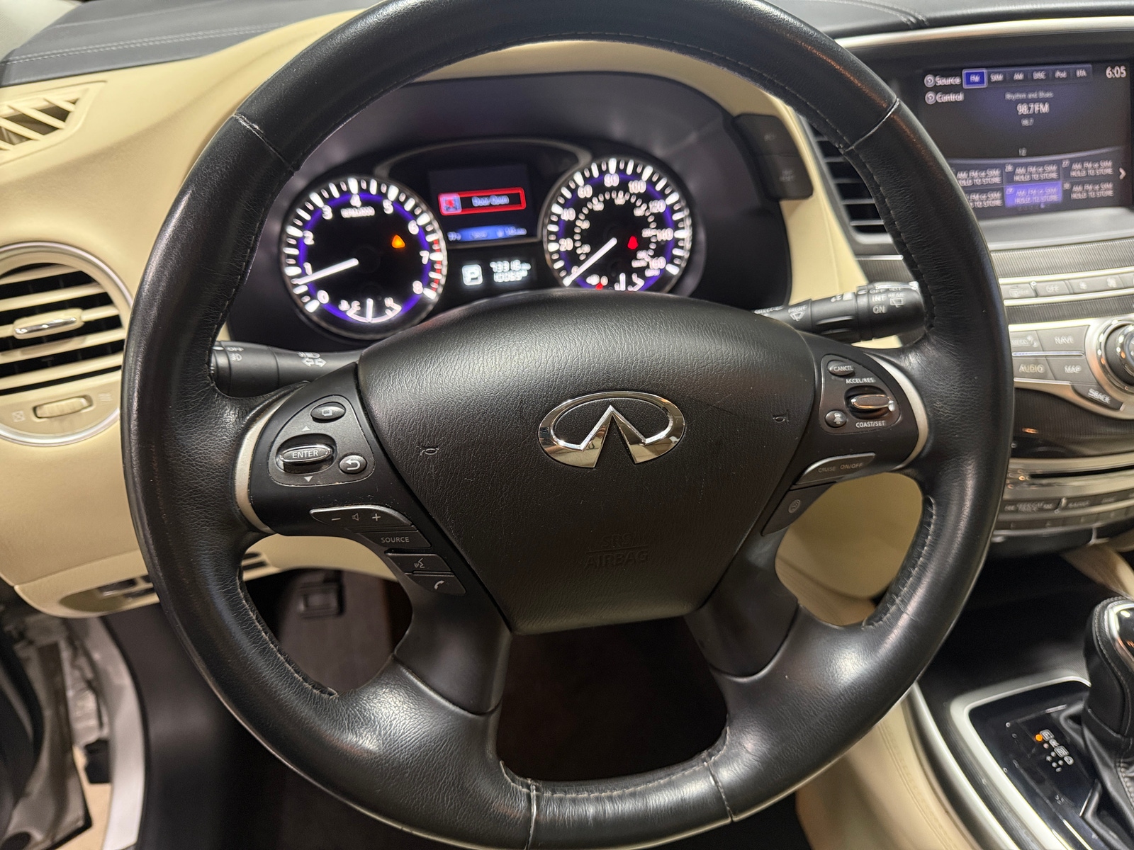 Thumbnail: 2018 INFINITI QX60 - 4