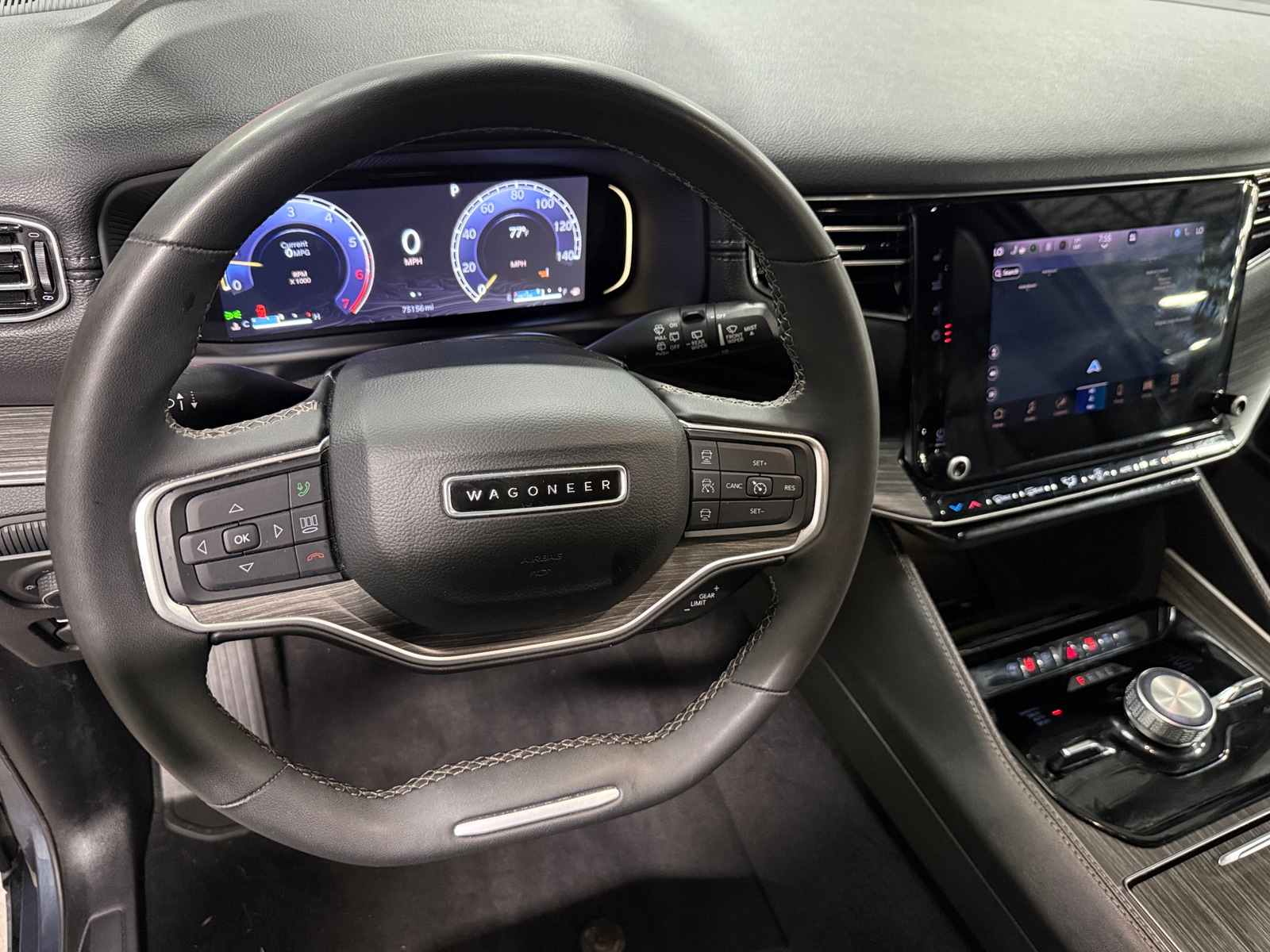 Thumbnail: 2024 Jeep Wagoneer - 4