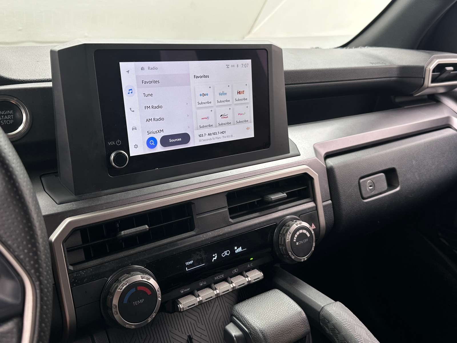 Thumbnail: 2025 Toyota 4Runner - 4