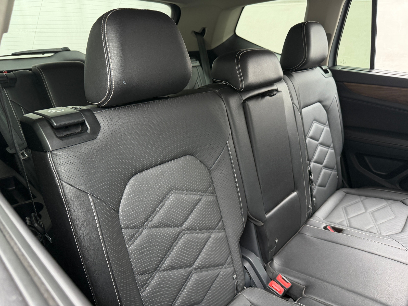 Thumbnail: 2025 Volkswagen Atlas - 5