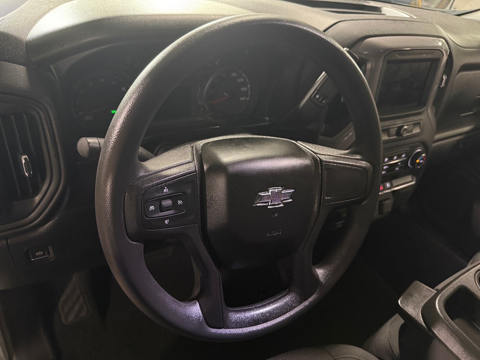 Thumbnail: 2021 Chevrolet Silverado 1500 - 5