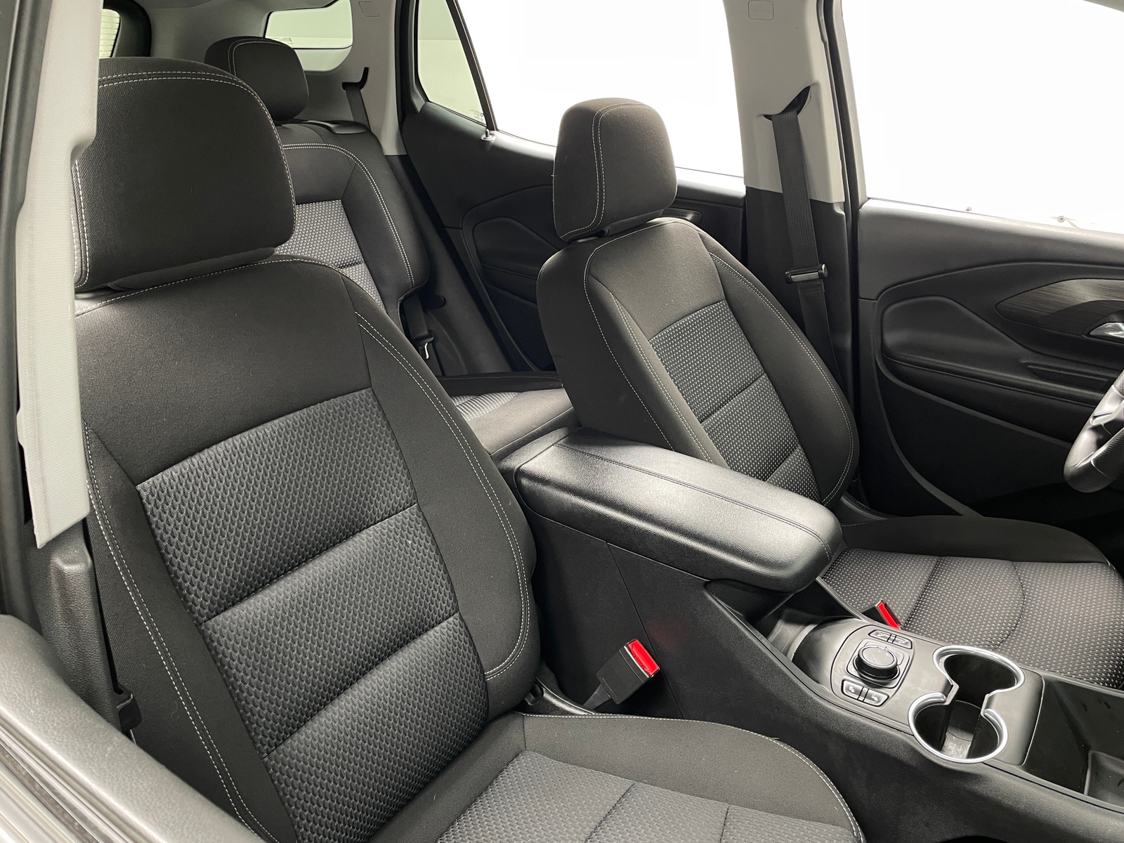 Thumbnail: 2022 GMC Terrain - 2