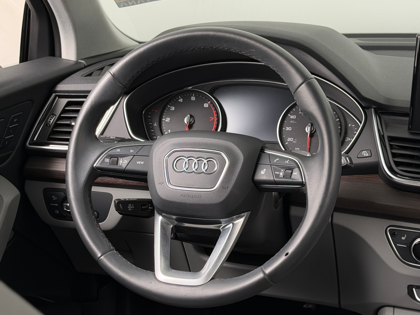 Thumbnail: 2023 Audi Q5 - 4