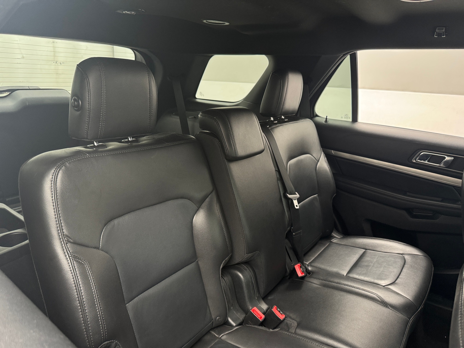 Thumbnail: 2018 Ford Explorer - 5