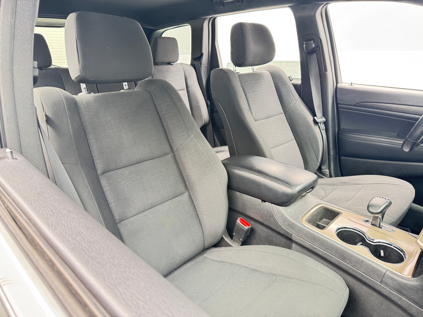 Thumbnail: 2015 Jeep Grand Cherokee - 2