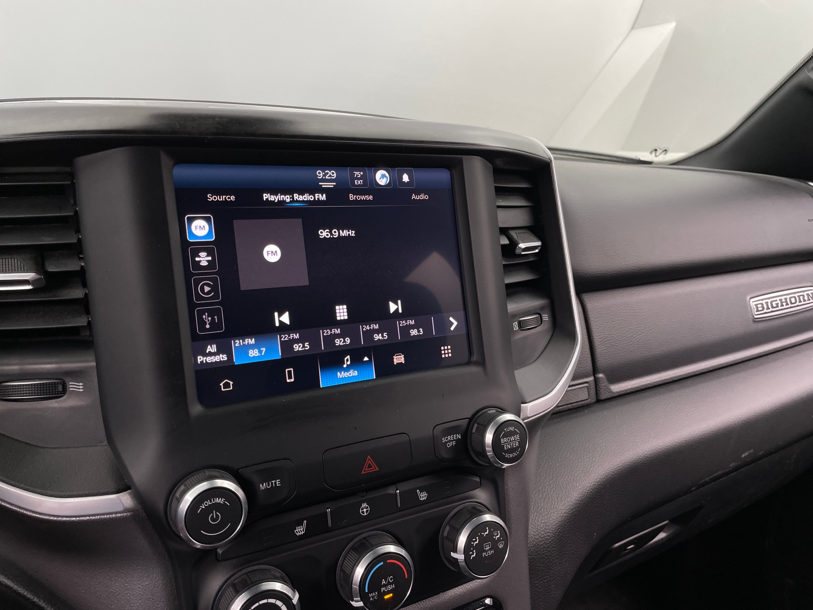 Thumbnail: 2023 RAM 1500 - 4