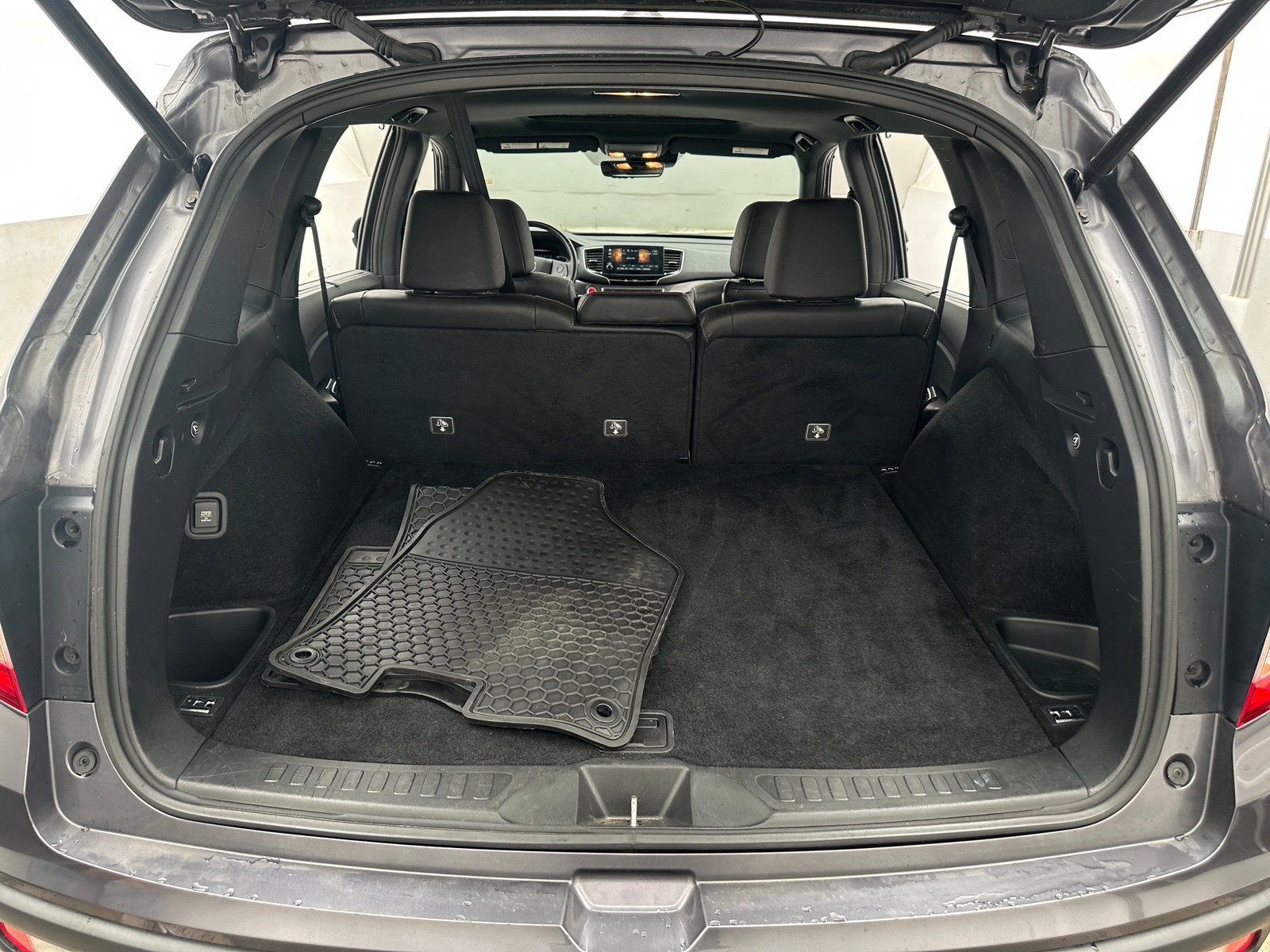 Thumbnail: 2019 Honda Passport - 6