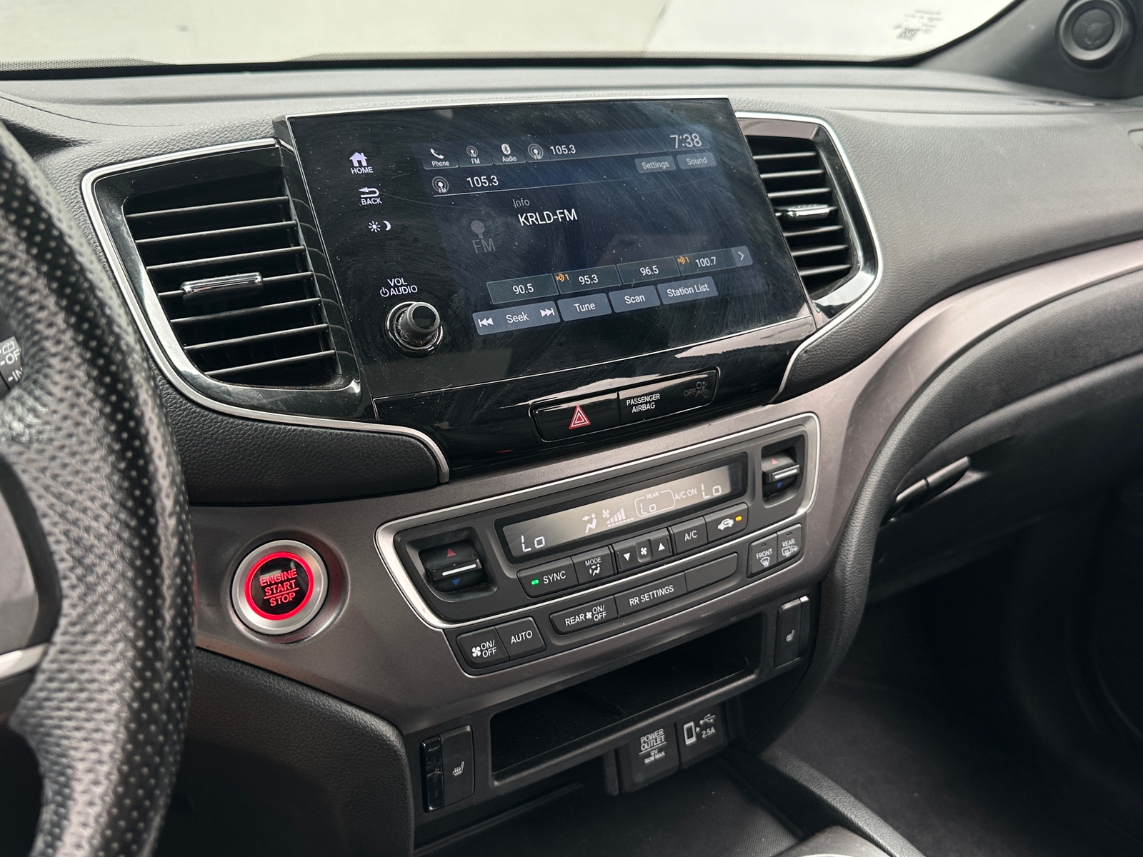 Thumbnail: 2019 Honda Passport - 3